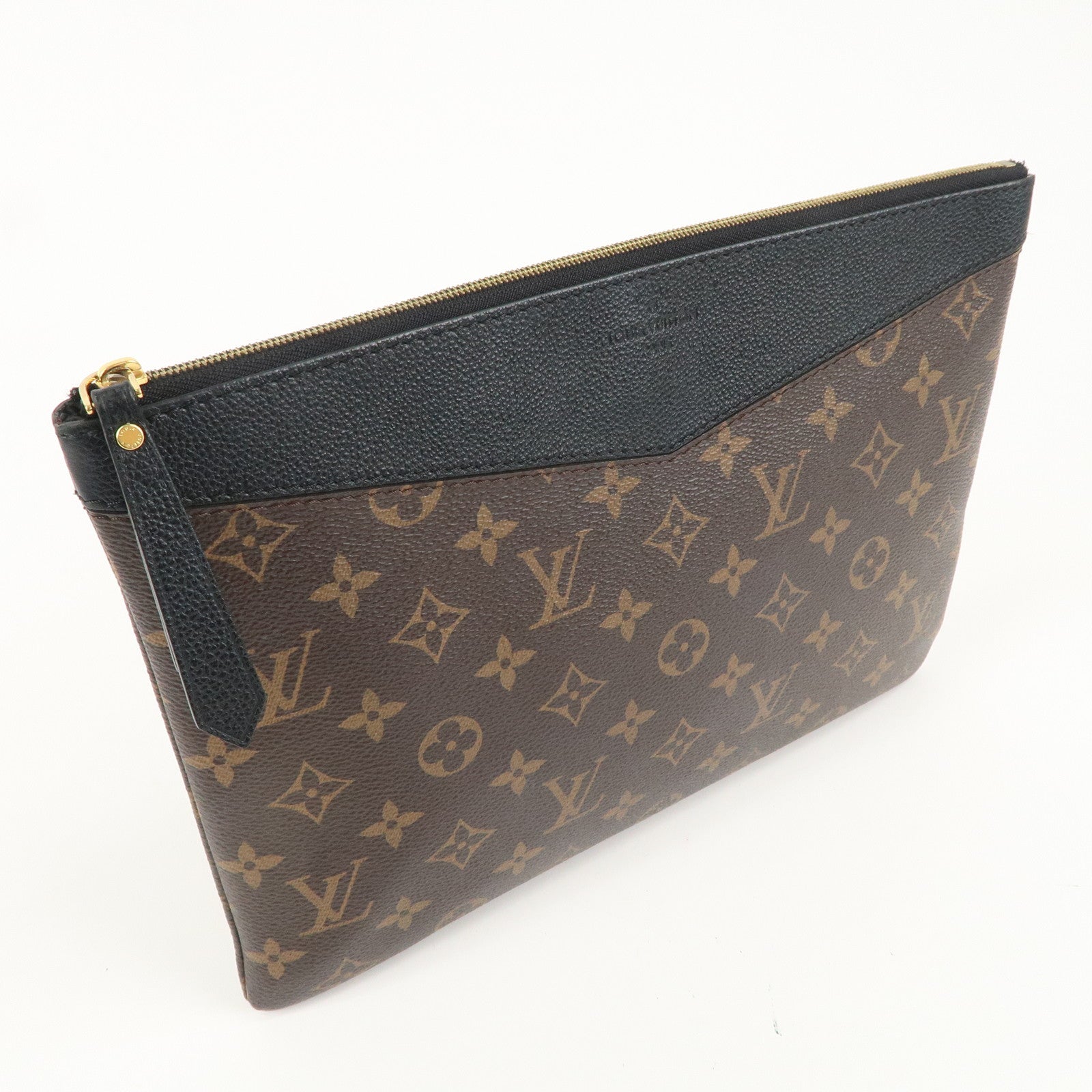 Louis Vuitton Monogram Daily Pouch Clutch Bag Noir Brown M62048