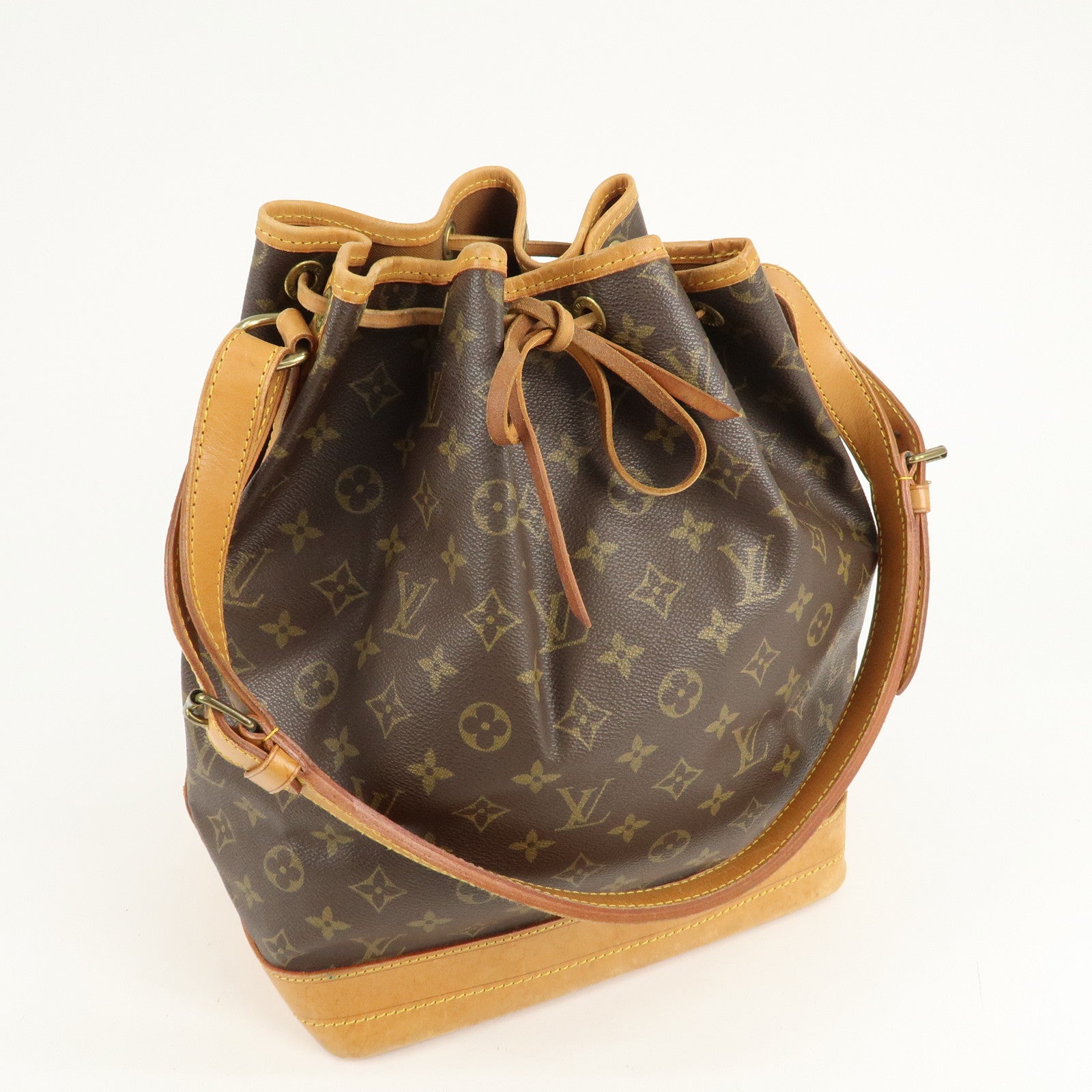 Louis Vuitton Monogram Noe Shoulder Bag Hand Bag Brown M42224 Used