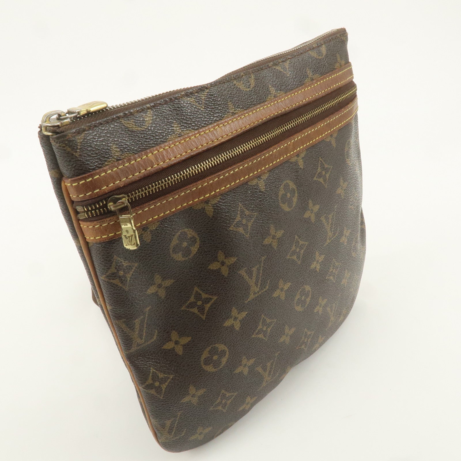 Louis Vuitton Monogram Pochette Bosphore Shoulder Bag M40044