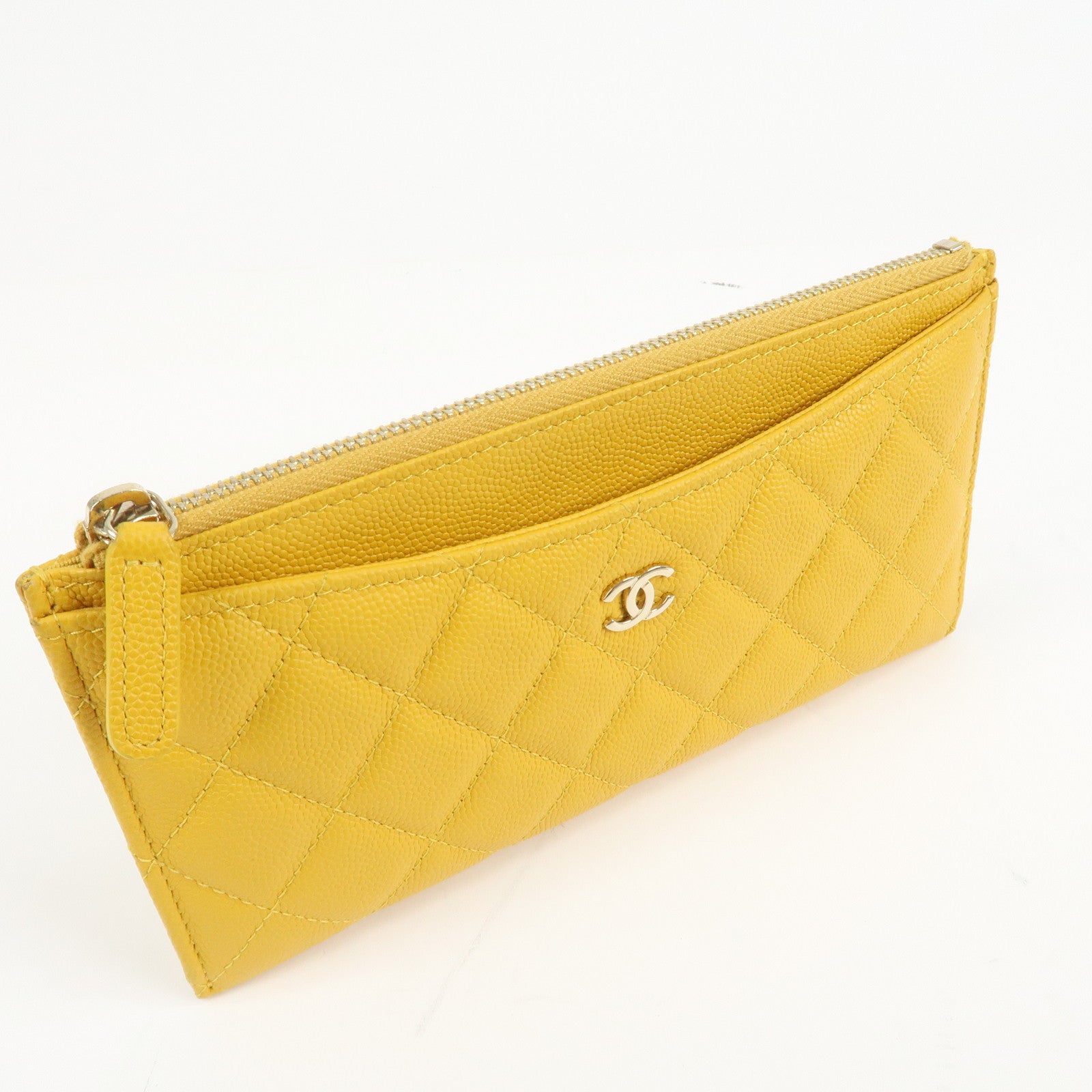 CHANEL Matelasse Caviar Skin Fragment Case Card Case Yellow