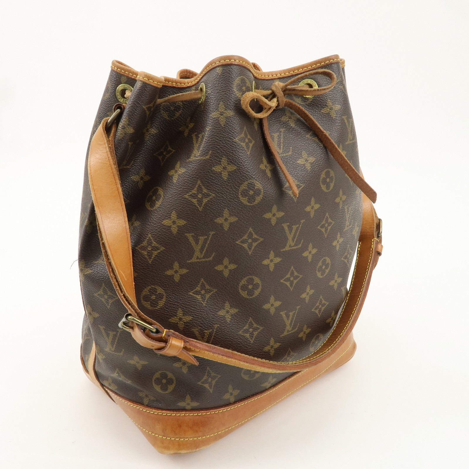 Louis Vuitton Monogram Noe Shoulder Bag Brown M42224