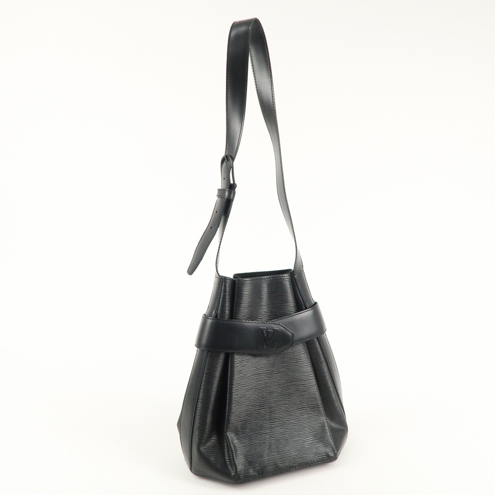 Louis Vuitton Epi Sac D
epaule PM Bucket Bag Noir Black M80157