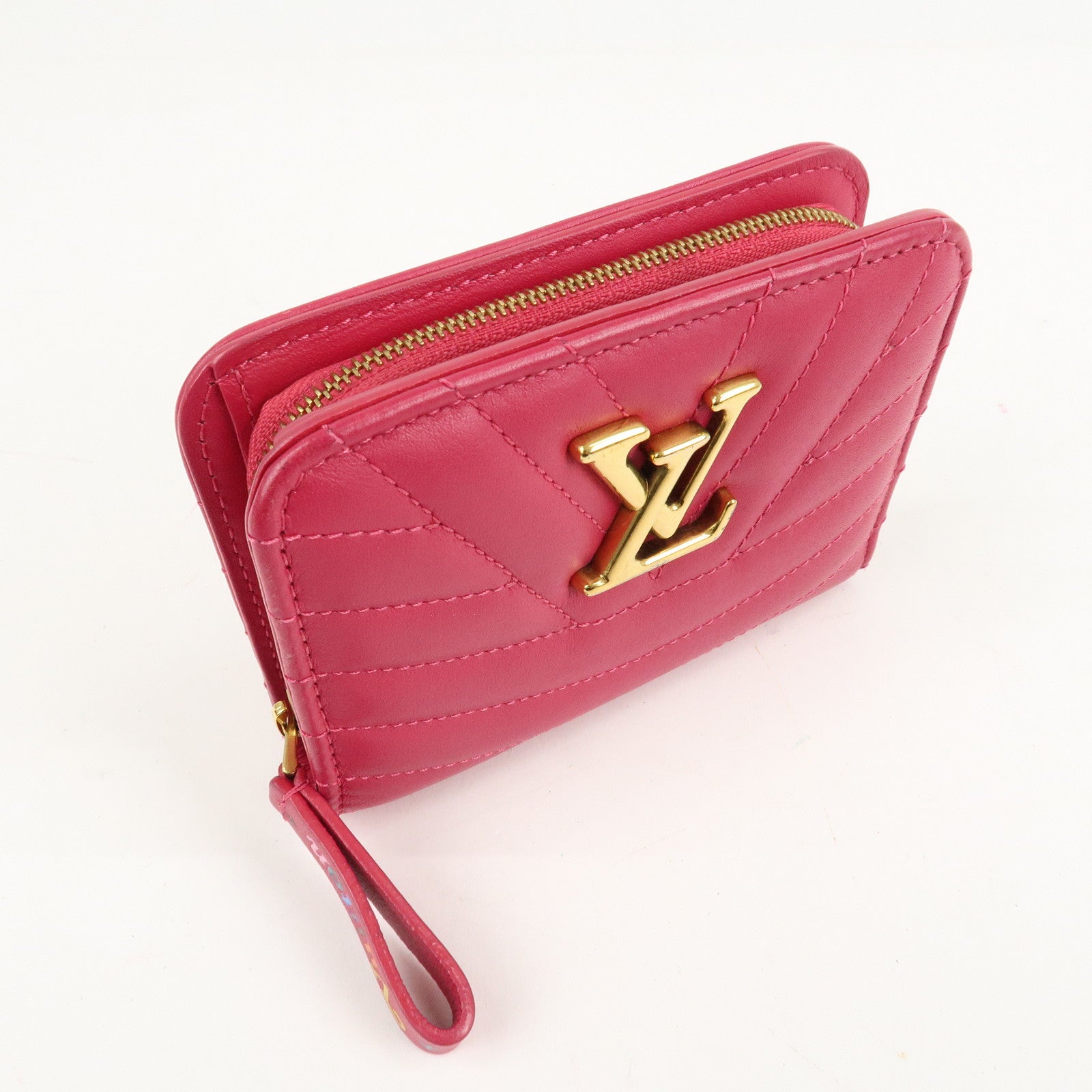 Louis Vuitton New Wave Leather Bi-Fold Compact Wallet Freesia Used