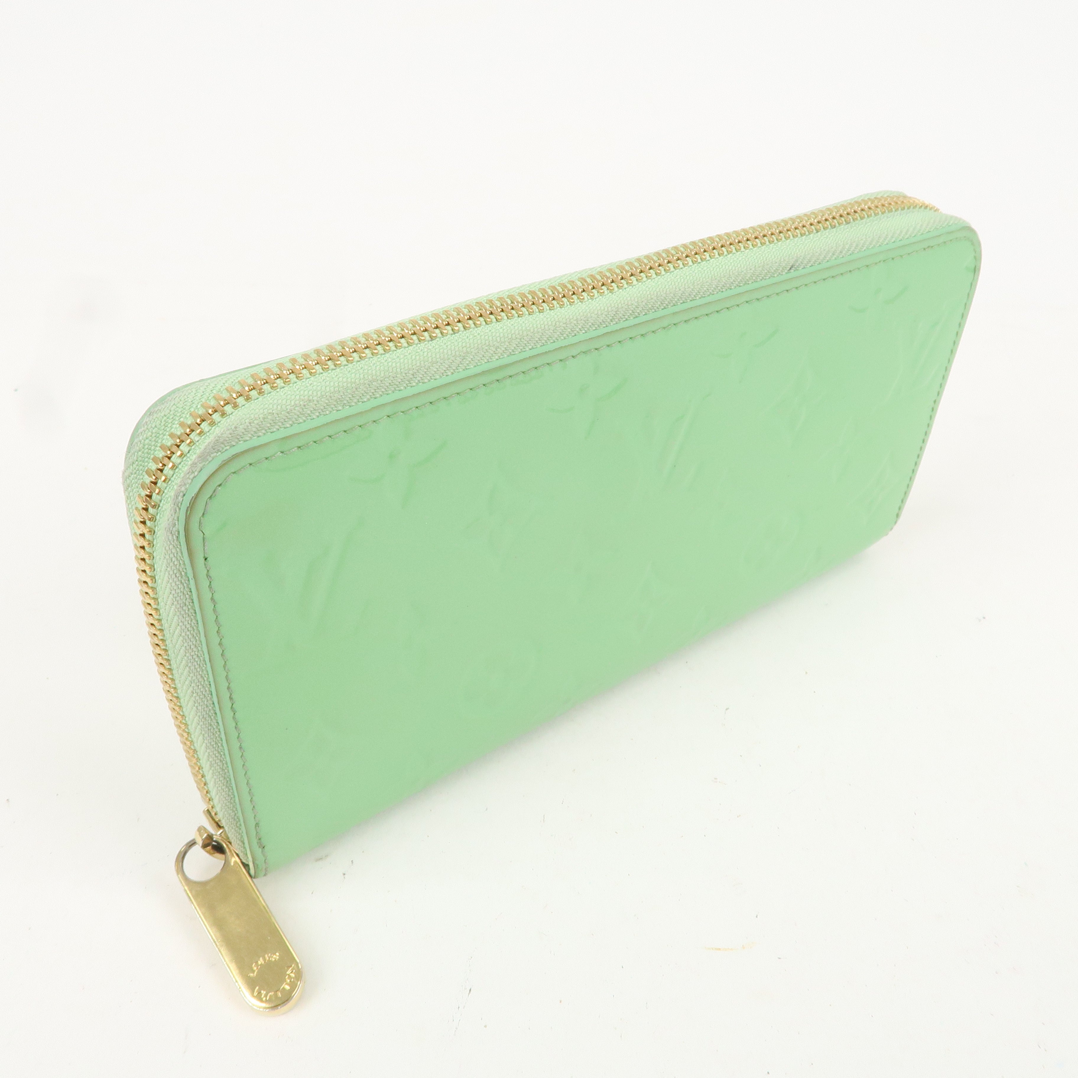 Louis Vuitton Monogram Vernis Zippy Wallet Light Green M82065