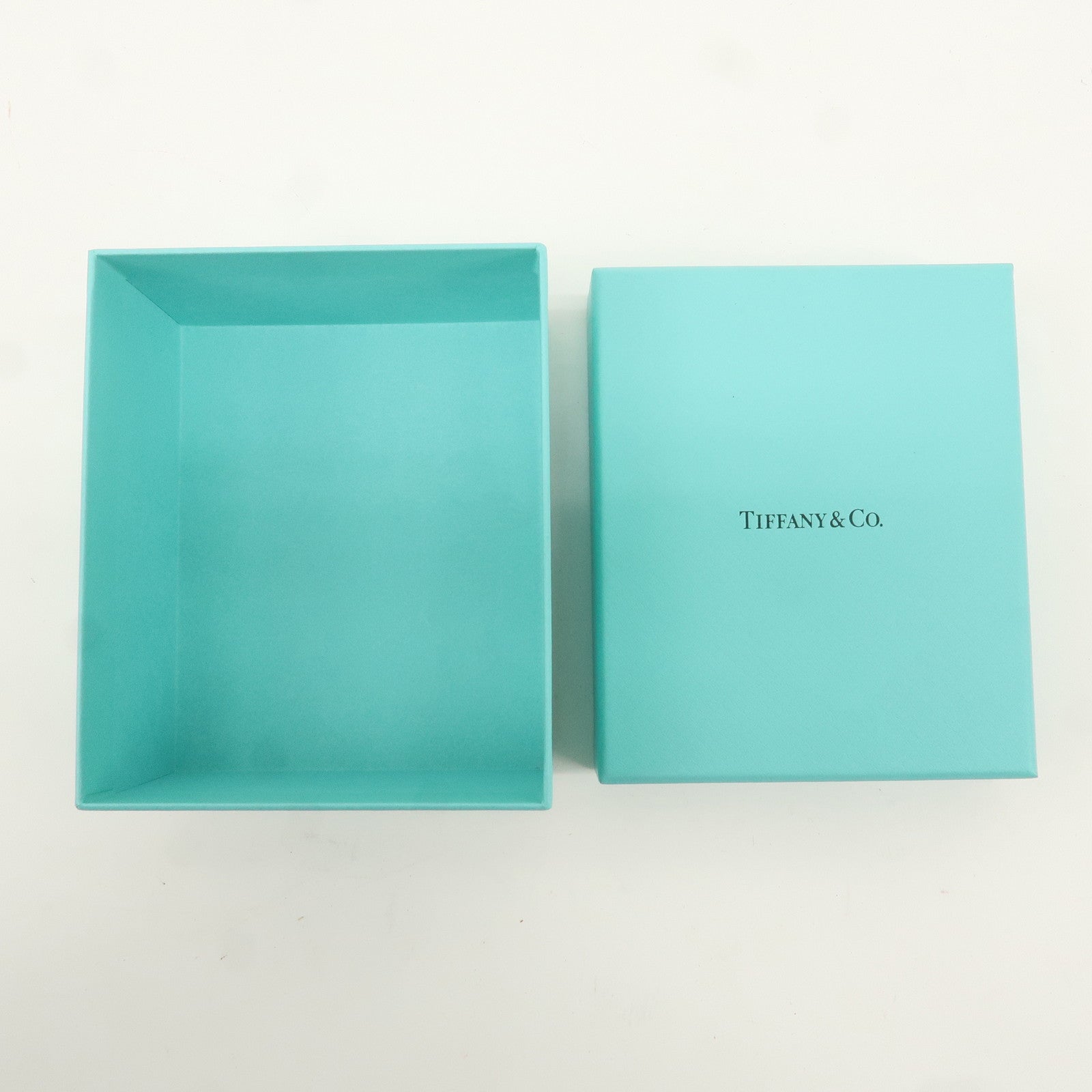 Tiffany&Co. Jewelry Box For Necklaces Display Box Tiffany Blue