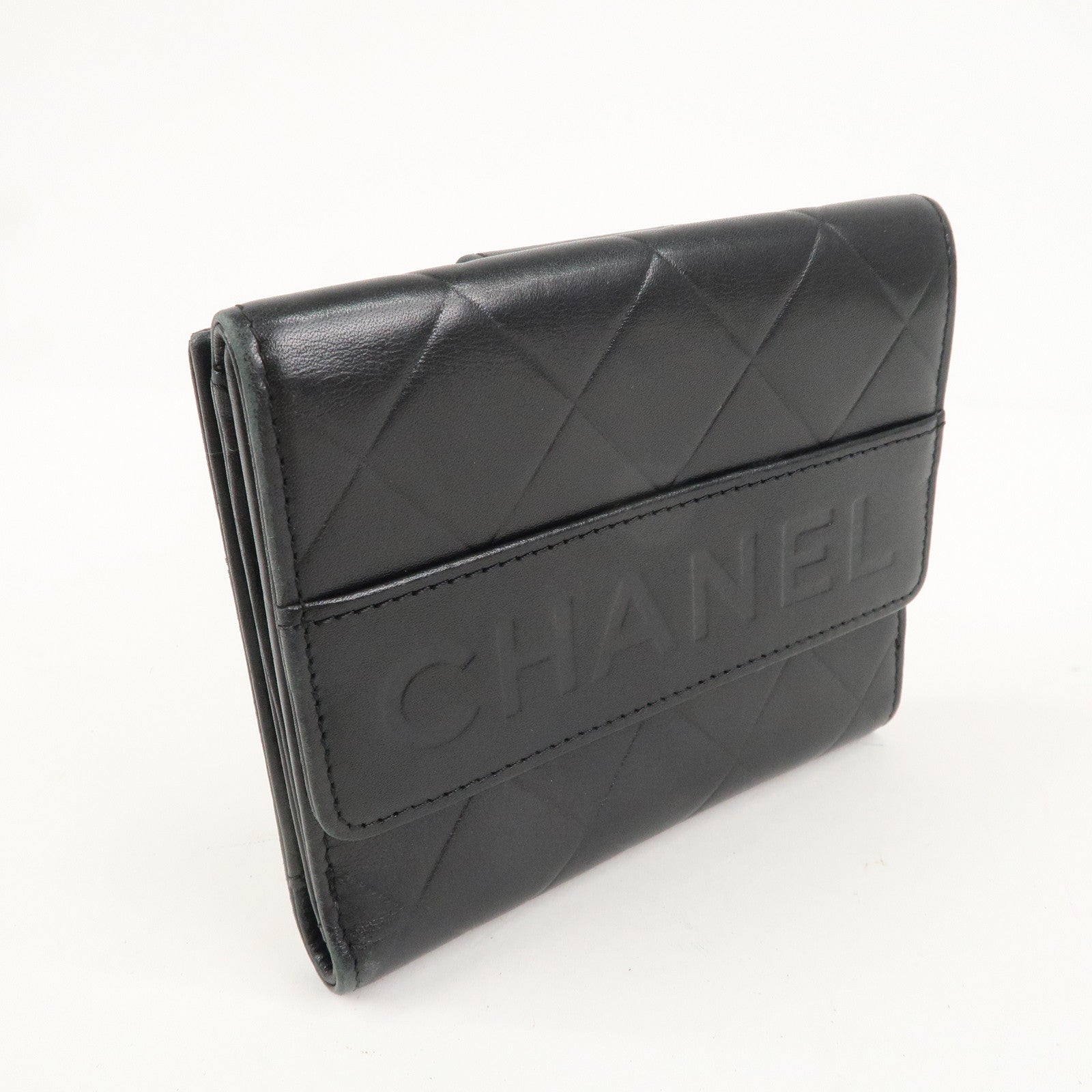 CHANEL Matelasse Lambskin Double Hook Wallet Black