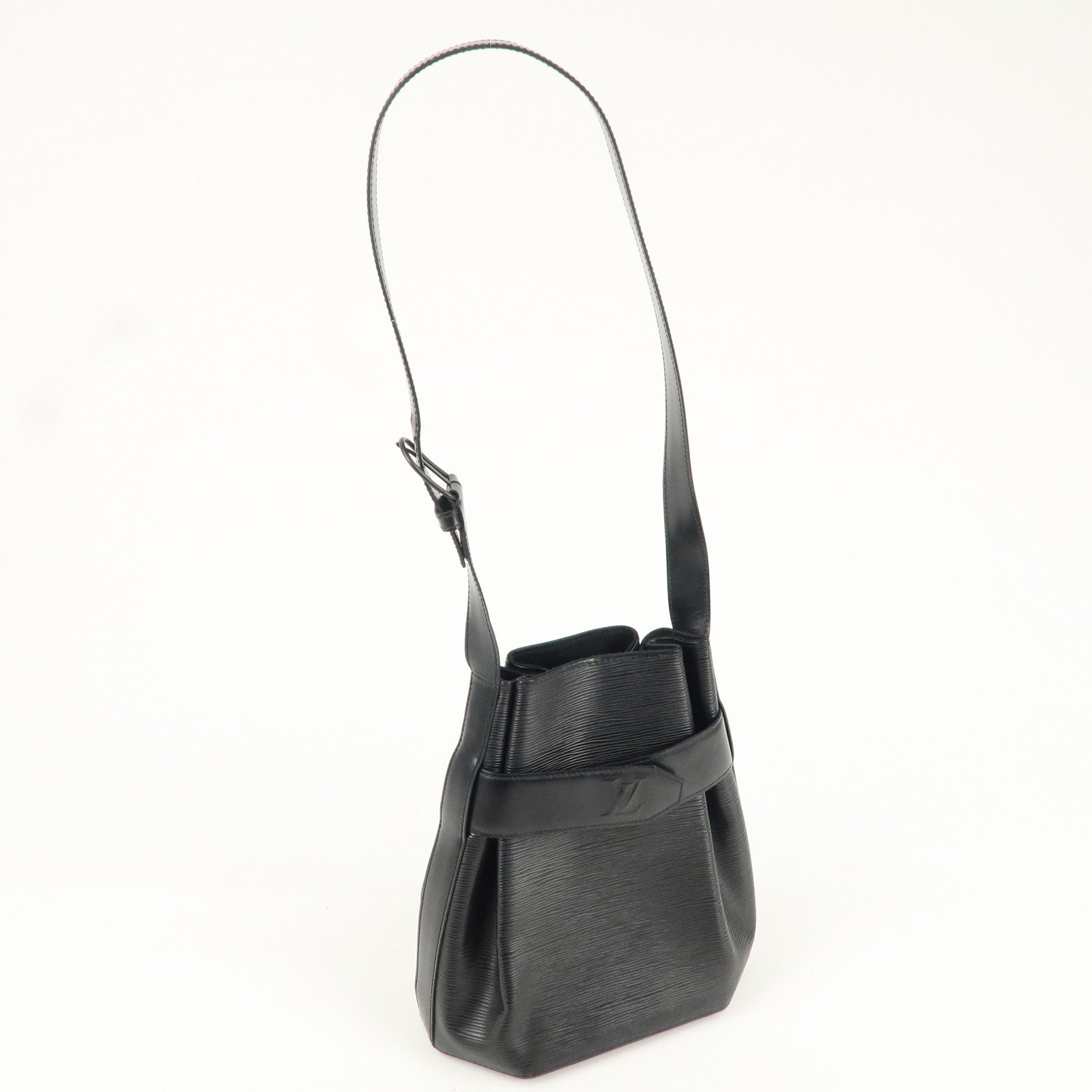 Louis Vuitton Epi Sac D
epaule PM Bucket Bag Noir Black M80157