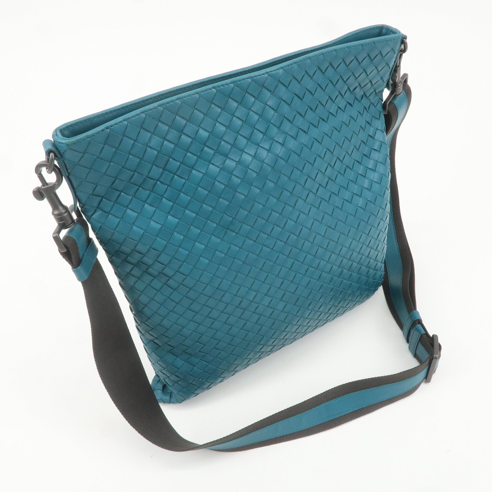 BOTTEGA VENETA Intrecciato Leather Shoulder Bag Turquoise