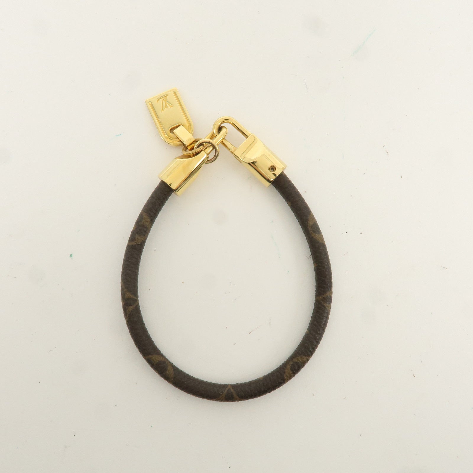 Louis Vuitton Monogram Bracelet Luck It Bangle M6605F