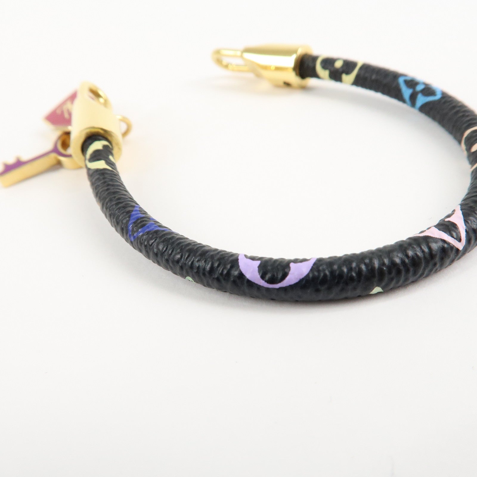 Louis Vuitton Monogram Multicolor Bracelet Luck It Noir M6603F Used