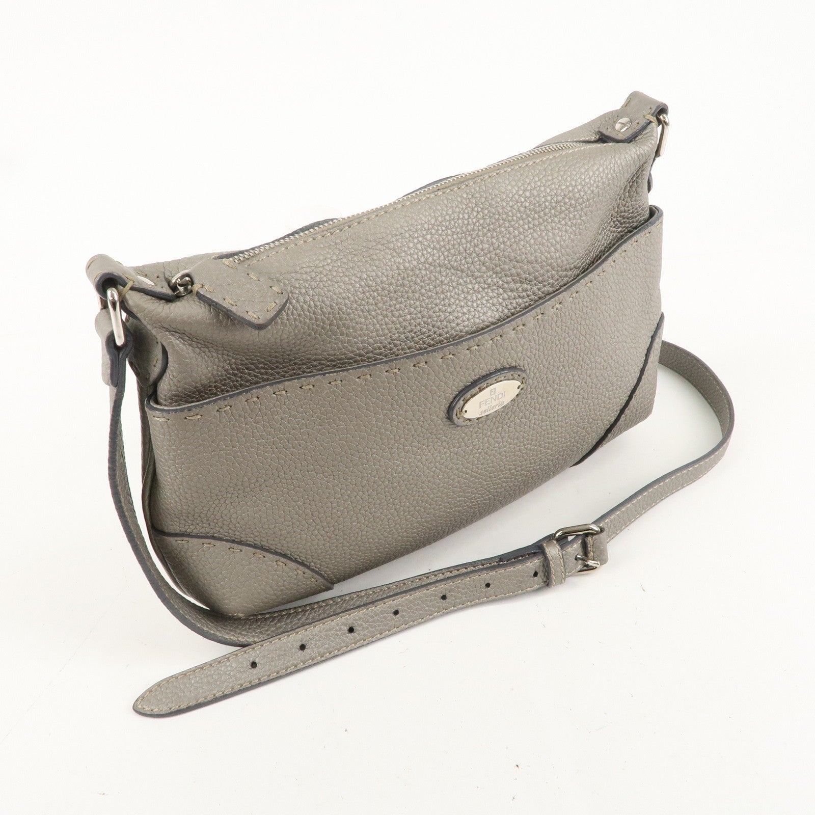 FENDI Selleria Leather Shoulder Bag Crossbody Bag Silver 8BT200