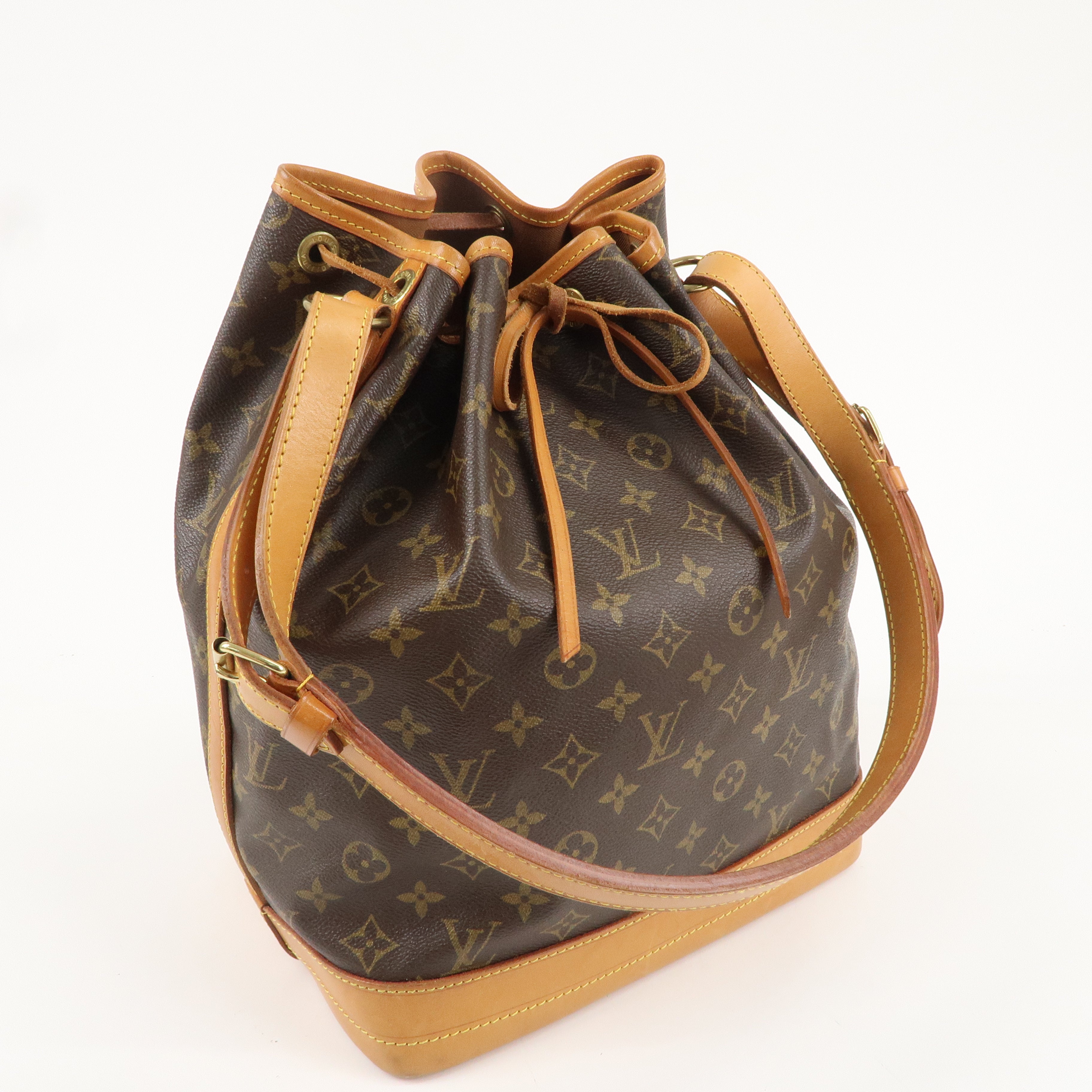 Louis Vuitton Monogram Noe Shoulder Bag Hand Bag Brown M42224