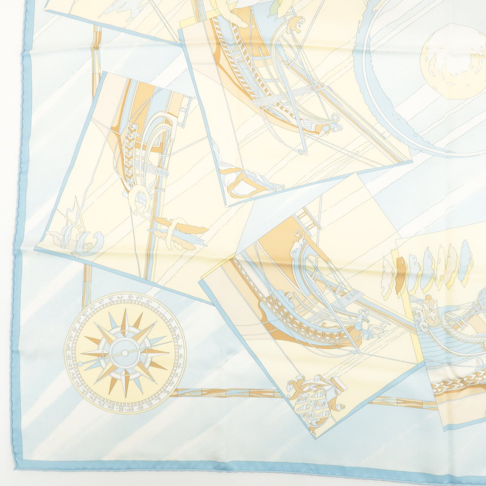 HERMES Silk 100% Carre 90 Scarf Face au Large Light Blue Used