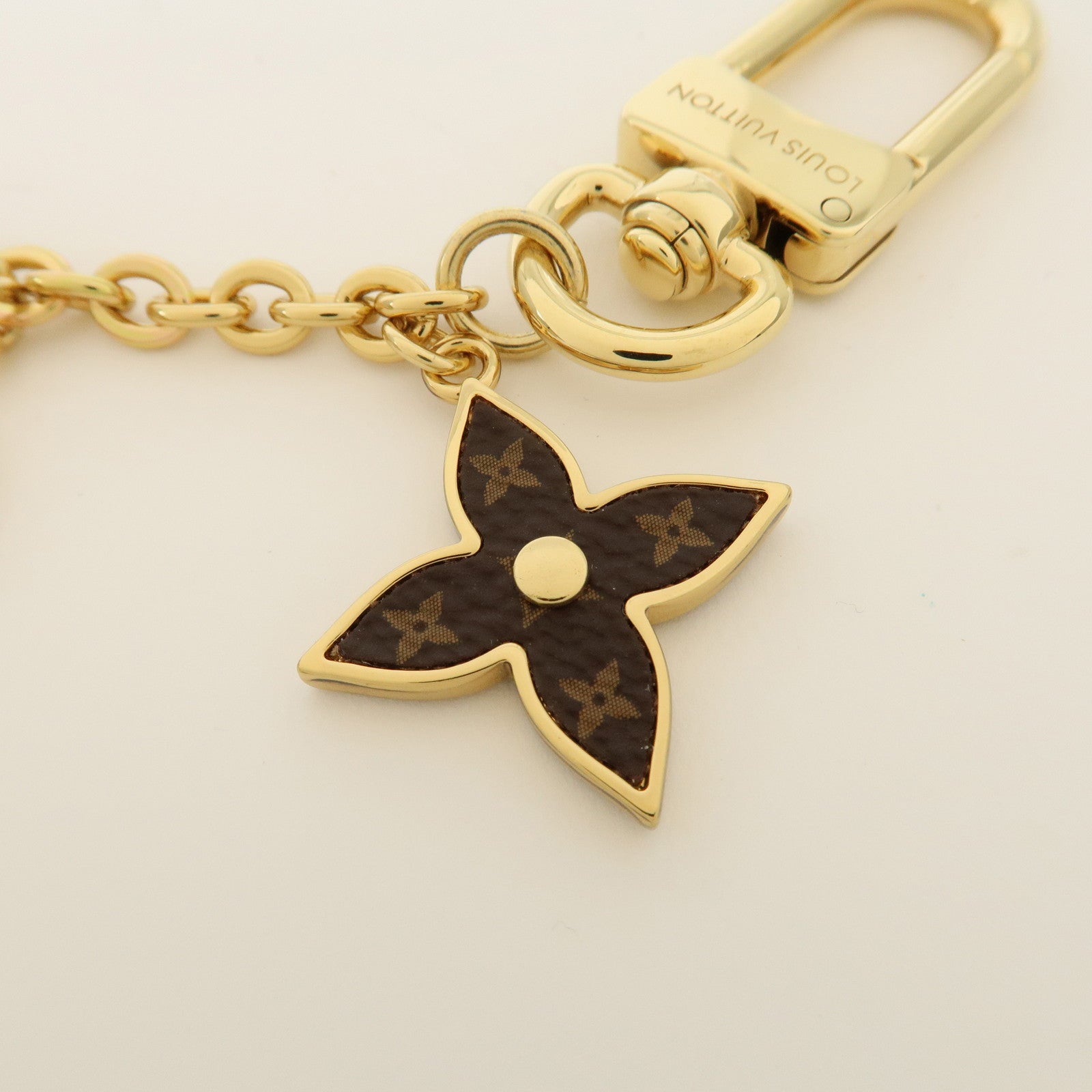 Louis Vuitton Bag Charm Chain Spring Street Gold M01188 Used