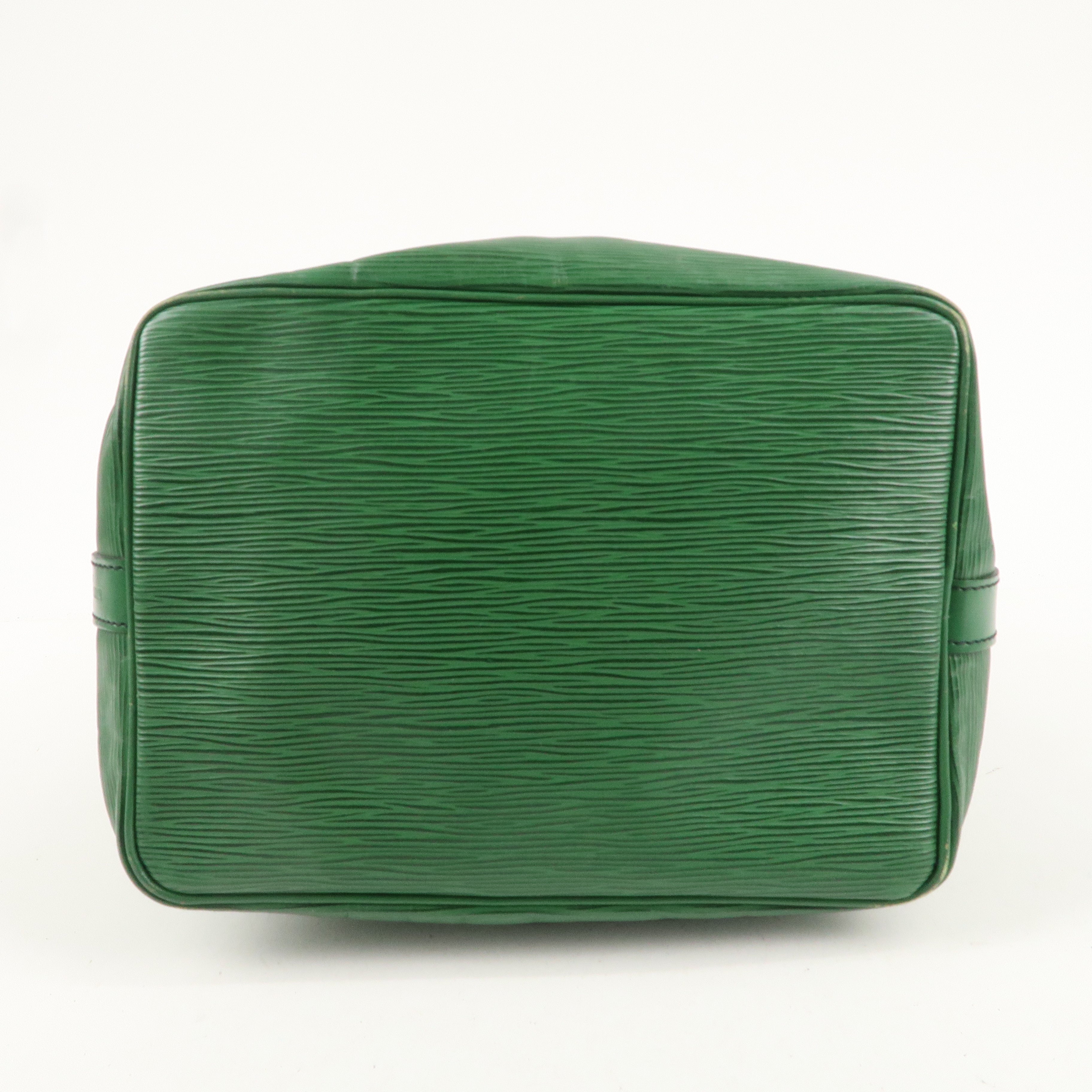 Louis Vuitton Epi Petit Noe Leather Shoulder Bag Green M44104