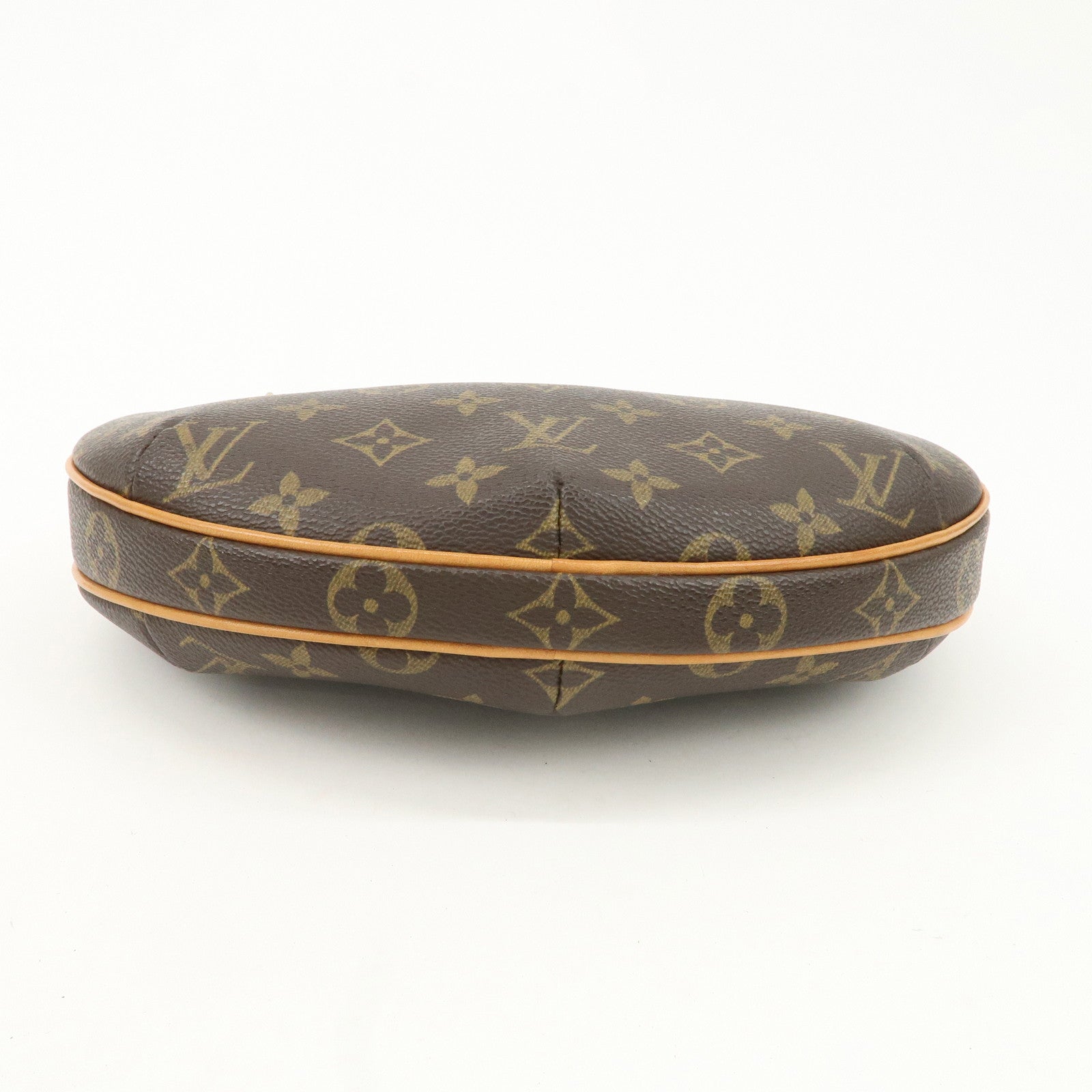 Louis Vuitton Monogram Pochette Croissant Shoulder Bag M51510