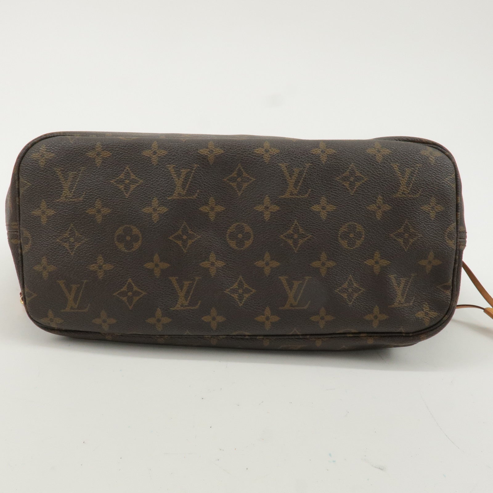 Louis Vuitton Monogram Neverfull MM Tote Bag Brown M40156