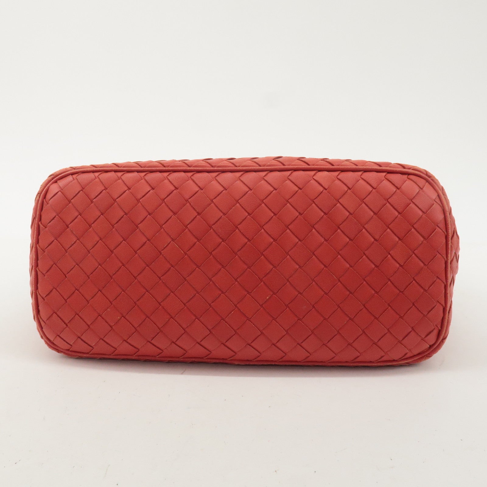 BOTTEGA VENETA Intrecciato Leather Shoulder Bag 239988