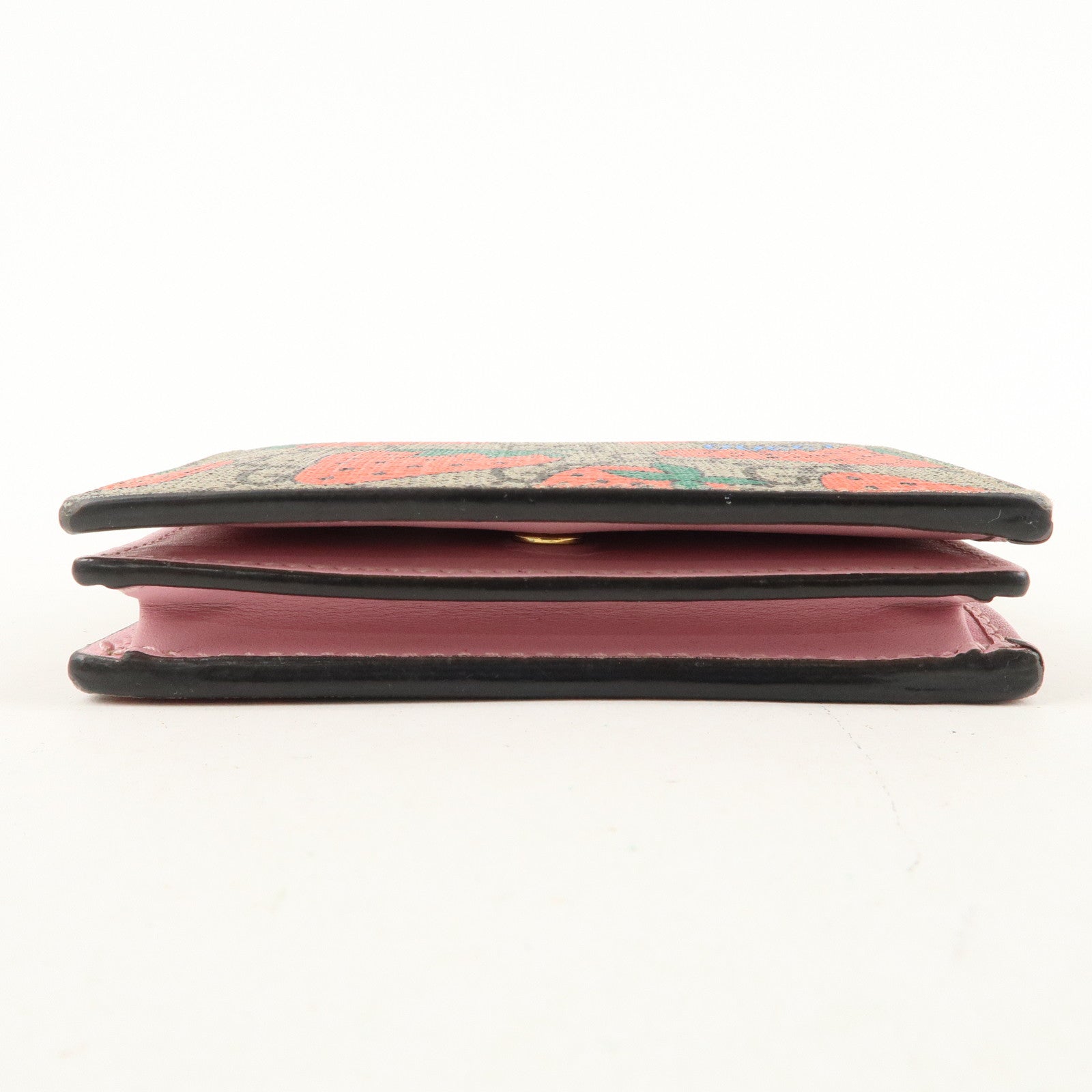 GUCCI GG Supreme Leather Strawberry Print Bi-fold Wallet 573839