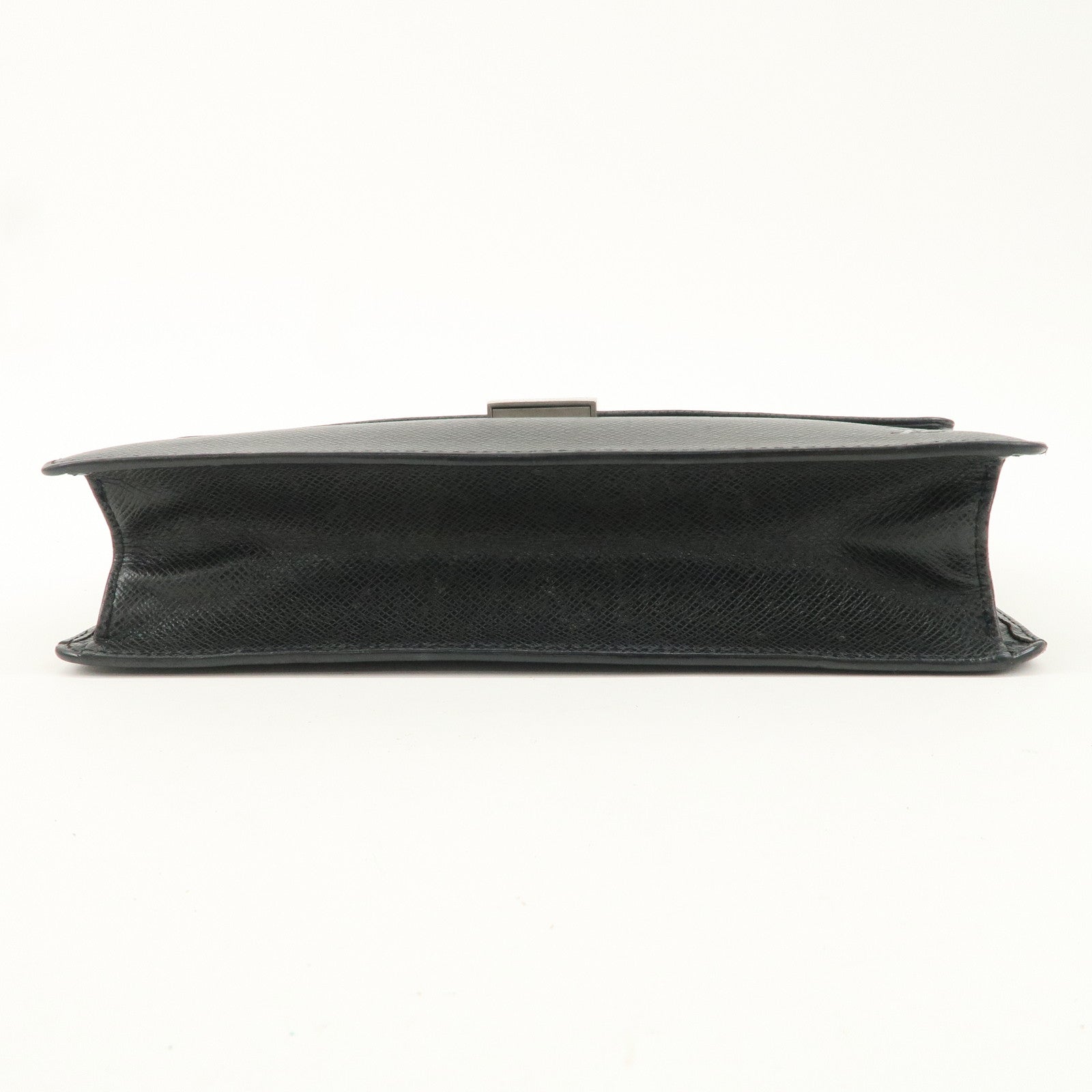 Louis Vuitton Taiga Selenga Clutch Bag Ardoise Black M30782