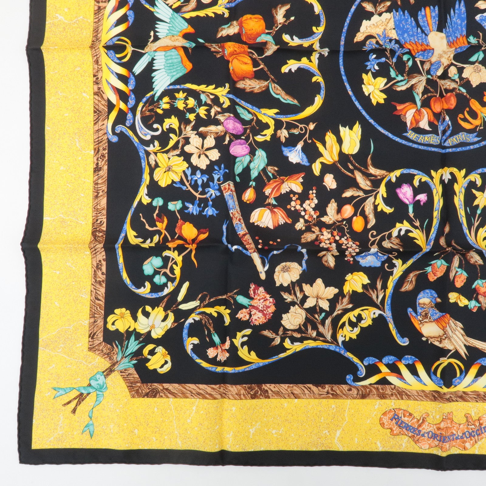 HERMES Carre 90 Silk 100% Scarf PIERRES D ORIENT ET D OCCIDENT