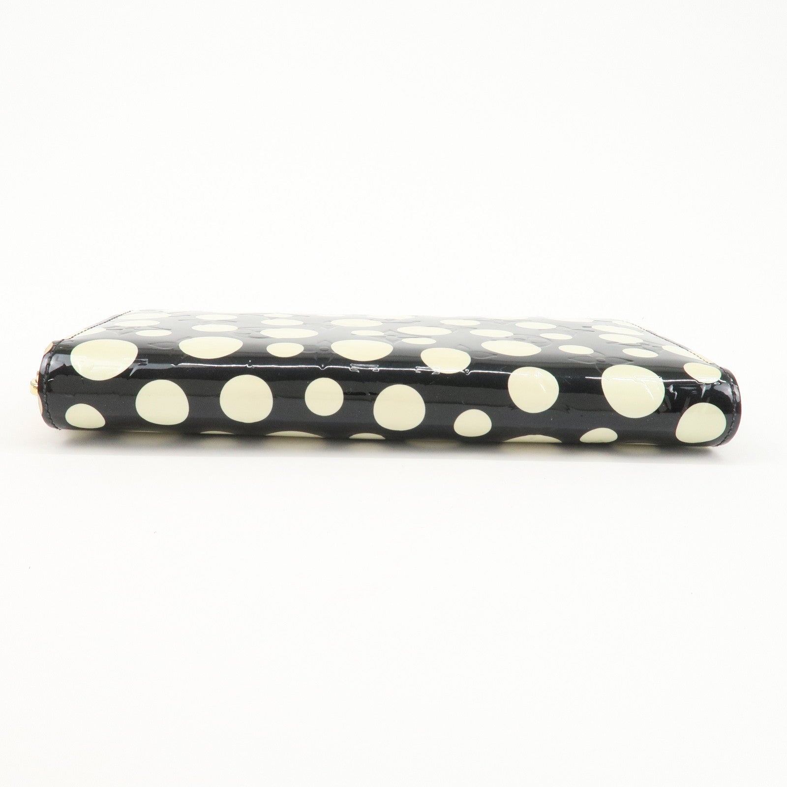 Louis Vuitton Monogram Dots Yayoi Kusama Zippy Wallet M91573