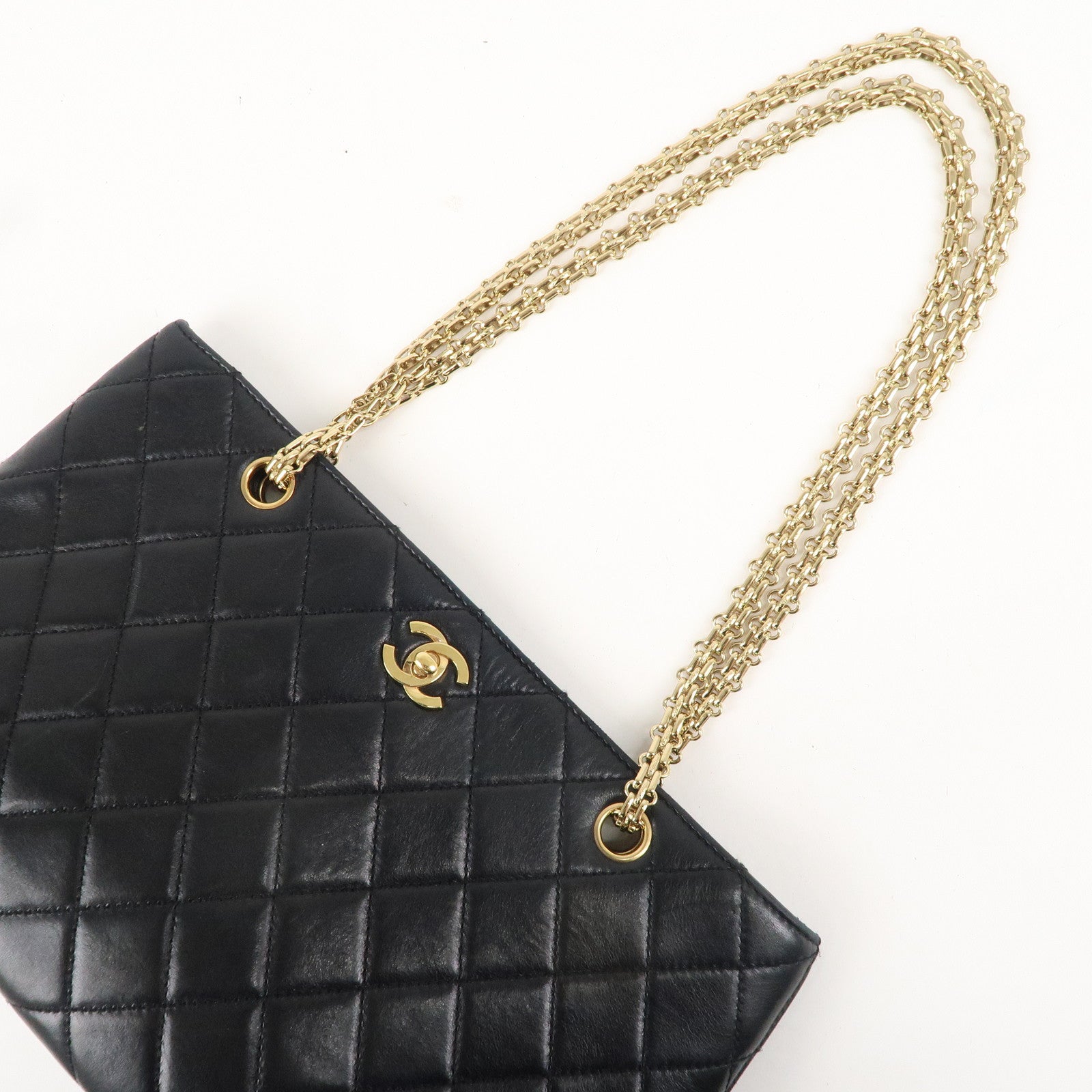 CHANEL Matelasse Lamb Skin Chain Shoulder Bag Black