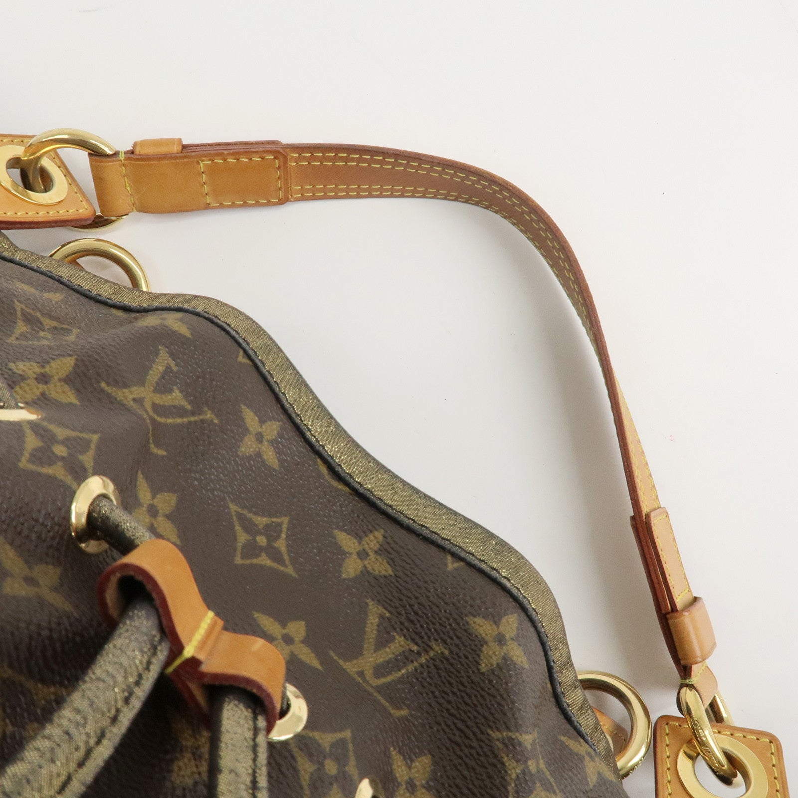 Louis Vuitton Monogram Irene 2009 Pre-Fall Collection M47927