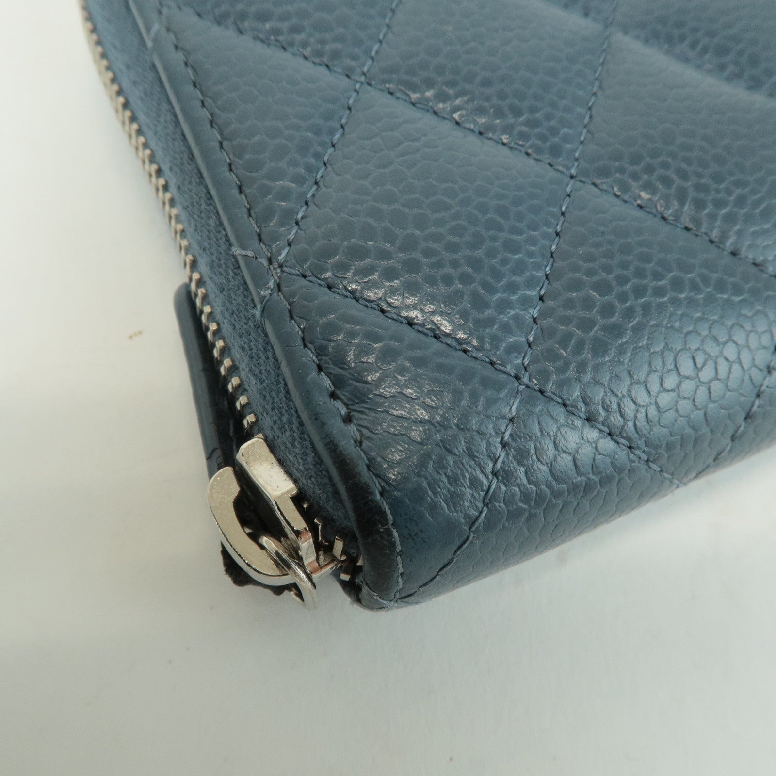 CHANEL Matelasse Caviar Skin Round Zippy Long Wallet Blue A50097