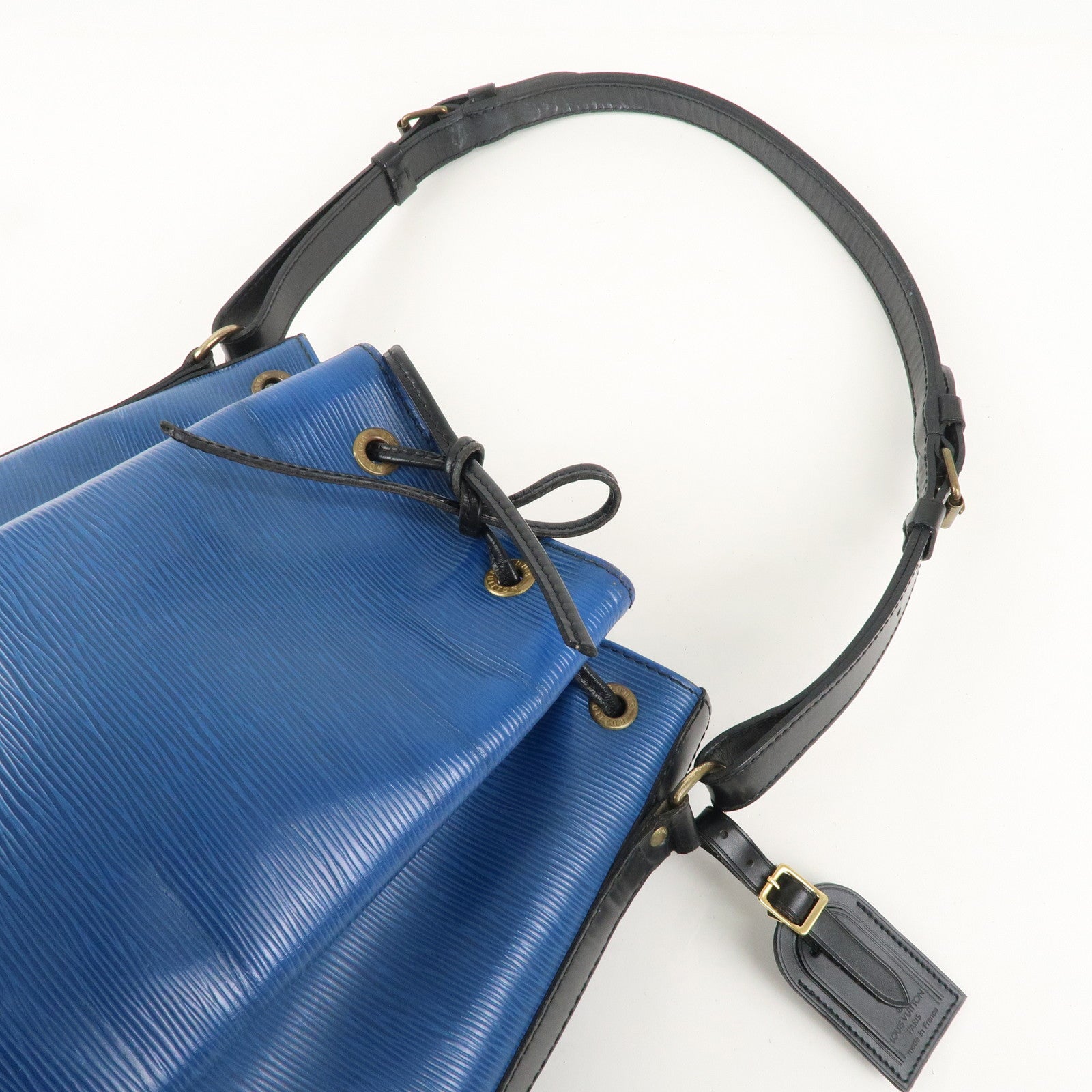 Louis Vuitton Epi Petit Noe Bi-Color Toledo Blue M44152