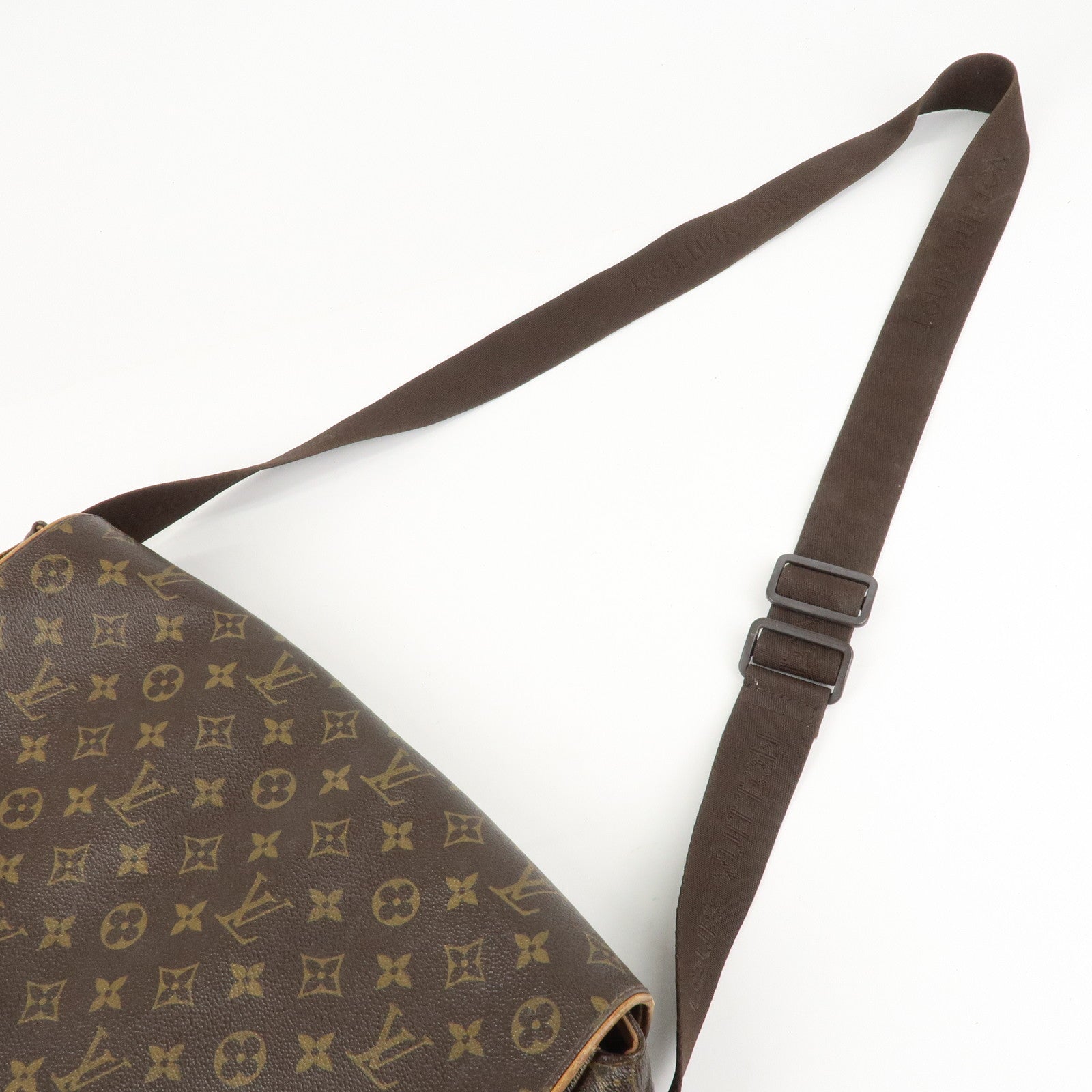 Louis Vuitton Monogram Abbesses Messenger Bag Hand Bag M45257