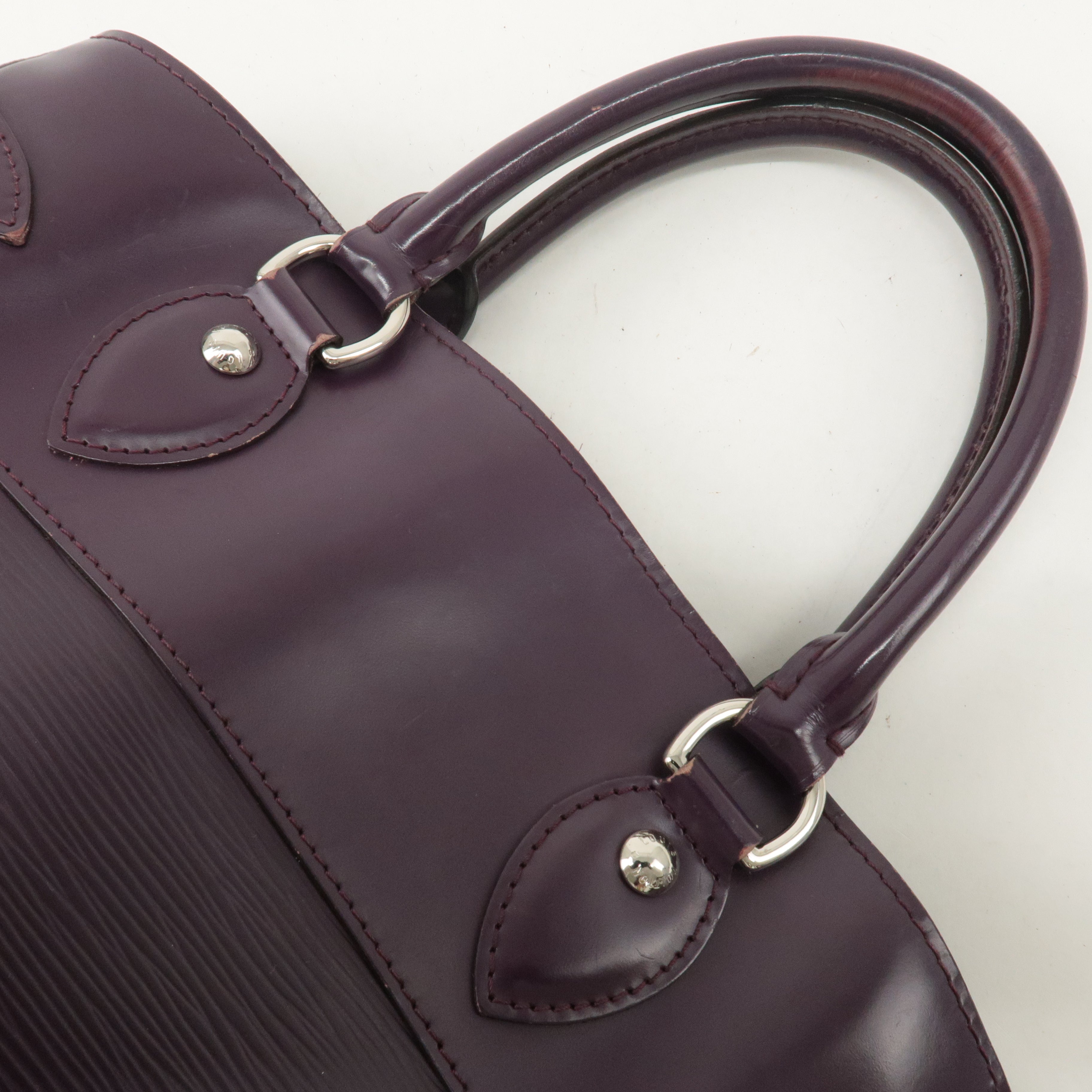 Louis Vuitton Epi Passy PM Hand Bag Cassis Purple M5926K