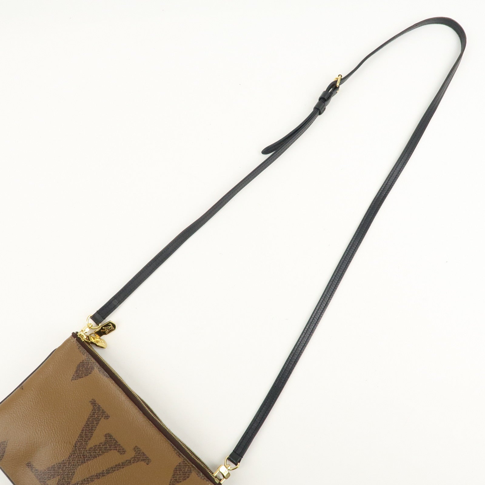 Louis Vuitton Giant Reverse Pochette Double Zip Shoulder Bag Used