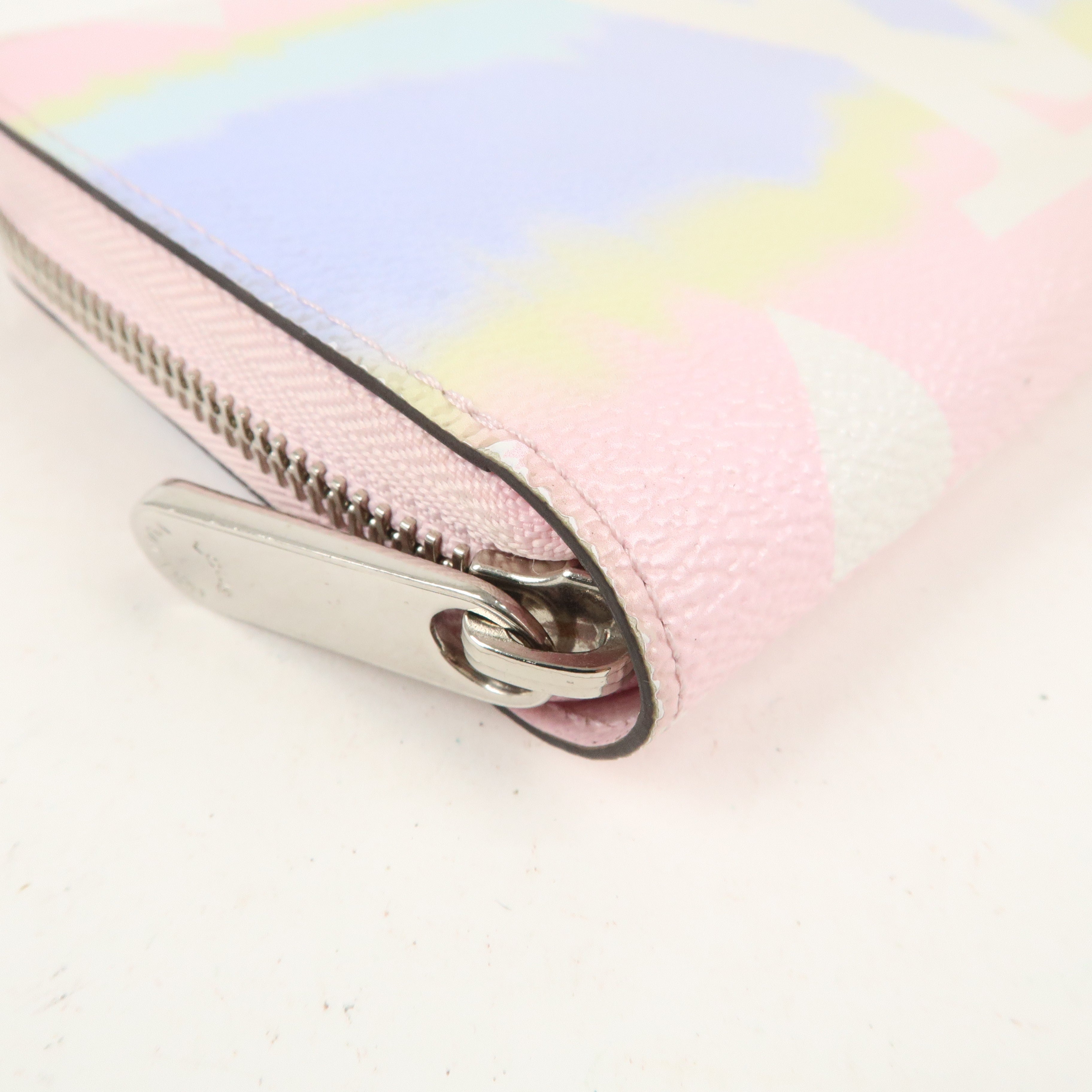 Louis Vuitton Monogram Escal Zippy Wallet Pastel Pink M69100