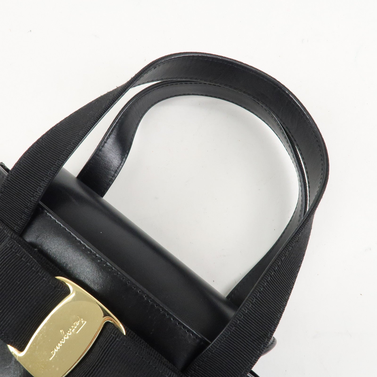 Ferragamo Vara Ribbon Leather Small Hand Bag Black Gold HDW