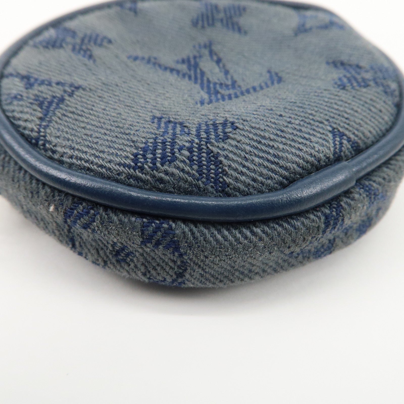 Louis Vuitton Monogram Denim Round Pouch Coin Case Blue M68290 Used