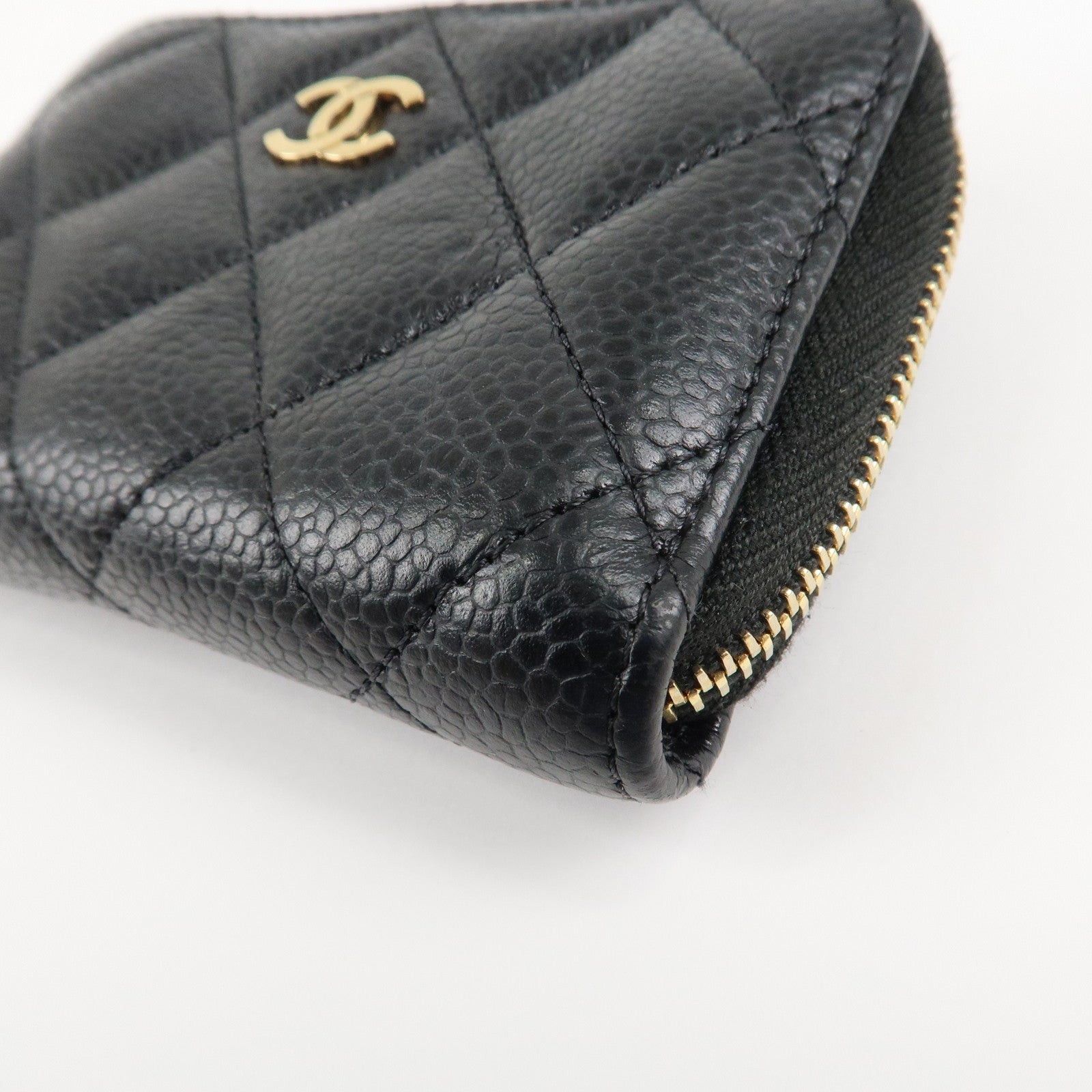 CHANEL Matelasse Caviar Skin Zipper Around Coin Case Black AP0216