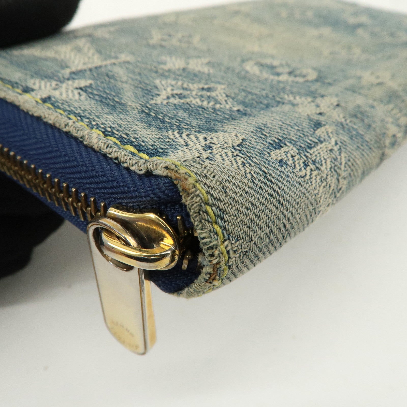 Louis Vuitton Monogram Denim Zippy Wallet M95341 Blue