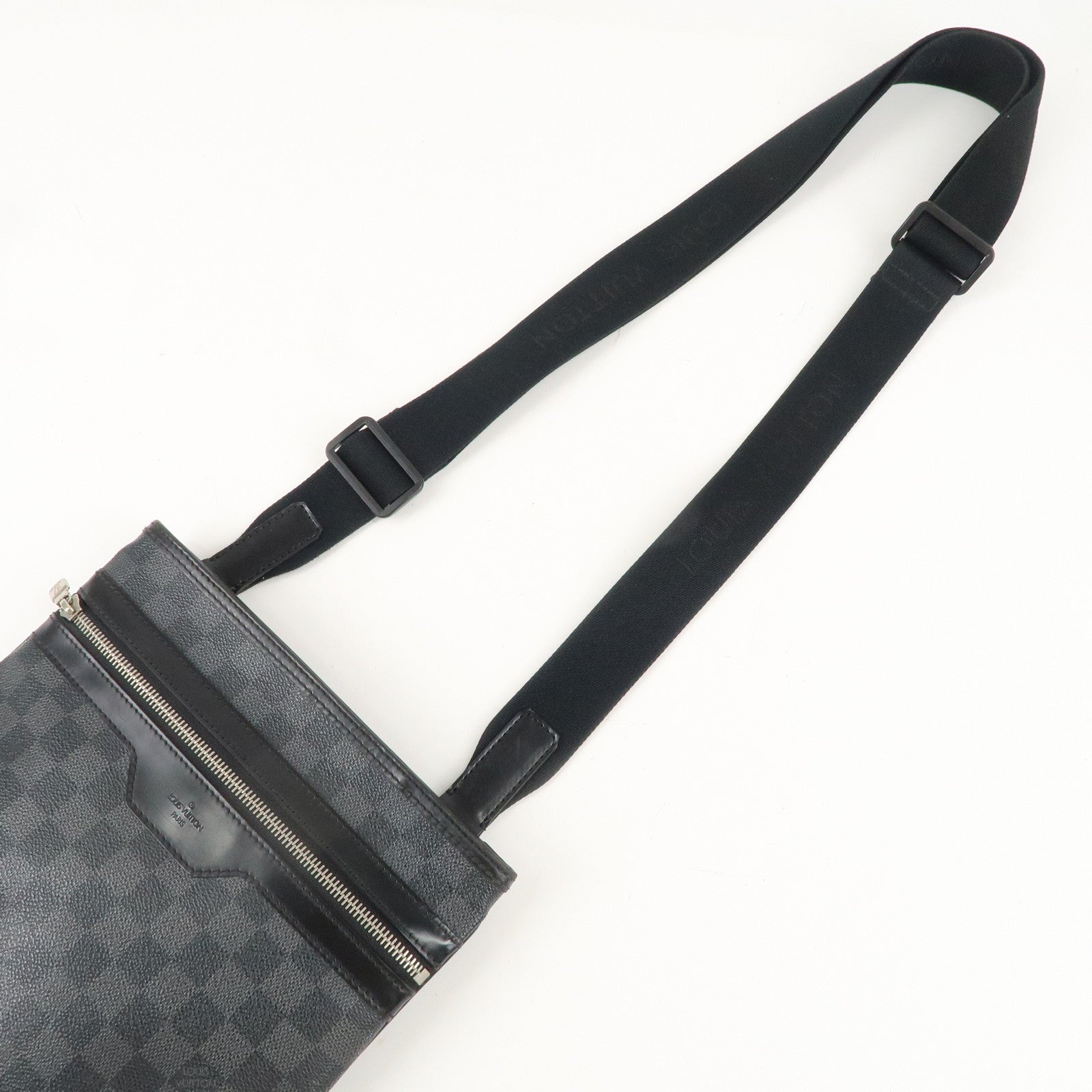 Louis Vuitton Damier Graphite Thomas Shoulder Bag N58028