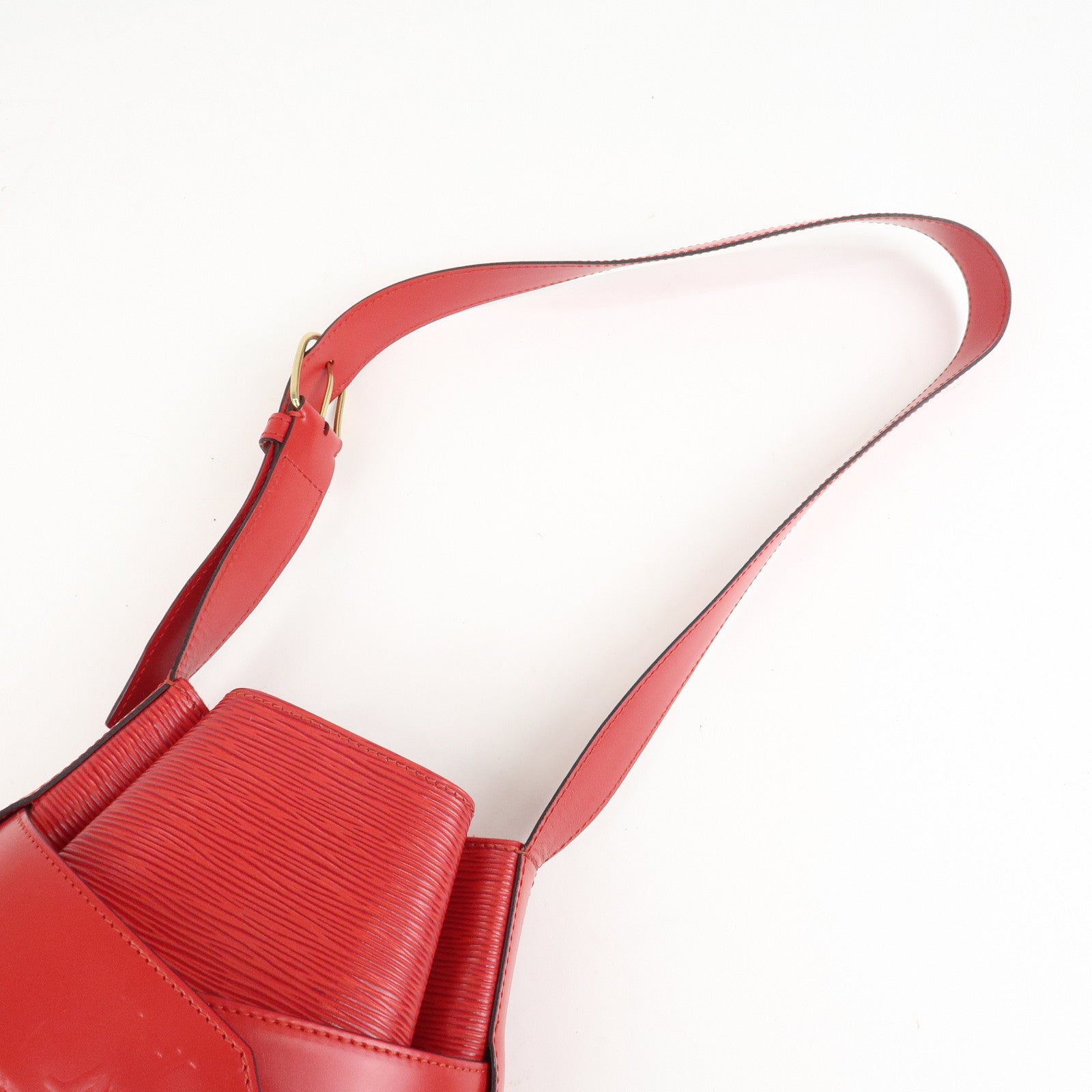 Louis Vuitton Epi Sac De Paul GM M80197 Castilian Red