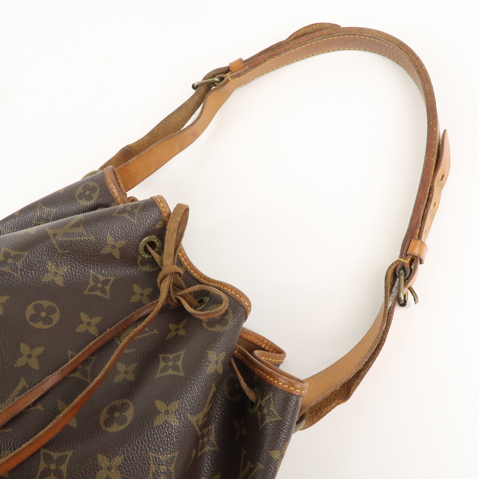 Louis Vuitton Monogram Noe Shoulder Bag Hand Bag Brown M42224