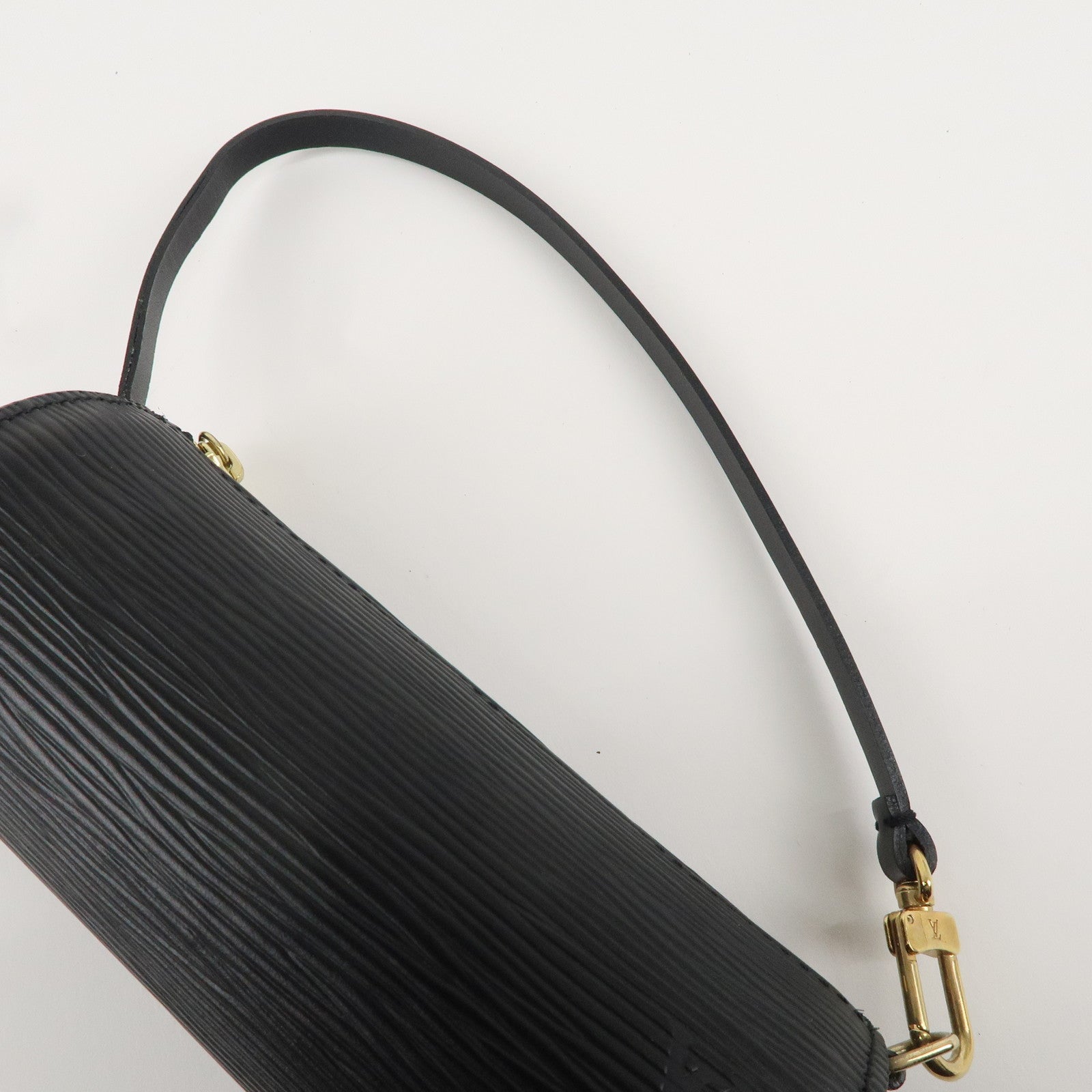 Louis Vuitton Epi Soufflot Pouch For Soufflot Bag Noir