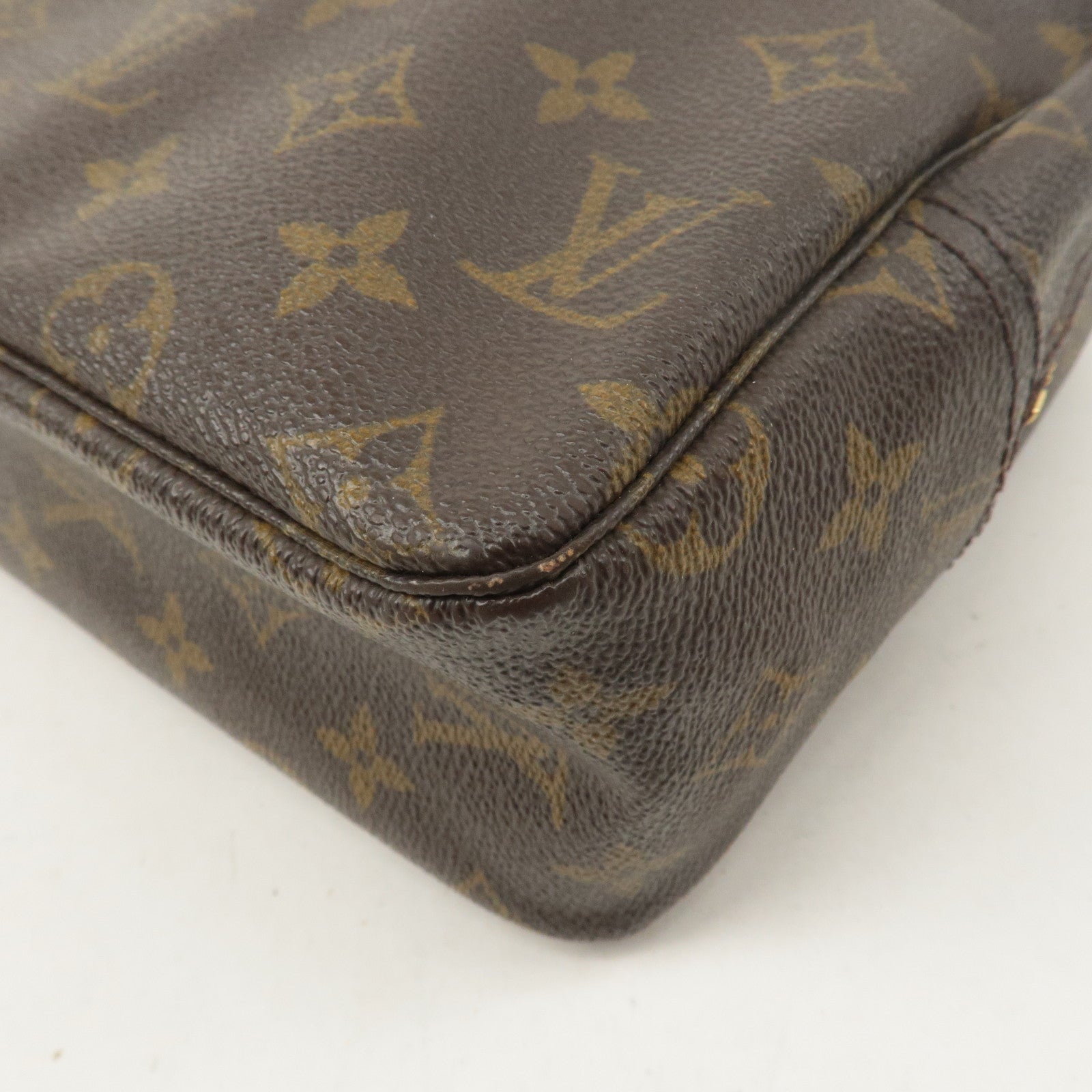 Louis Vuitton Monogram Trousse Toilette 28 Pouch Brown M47522