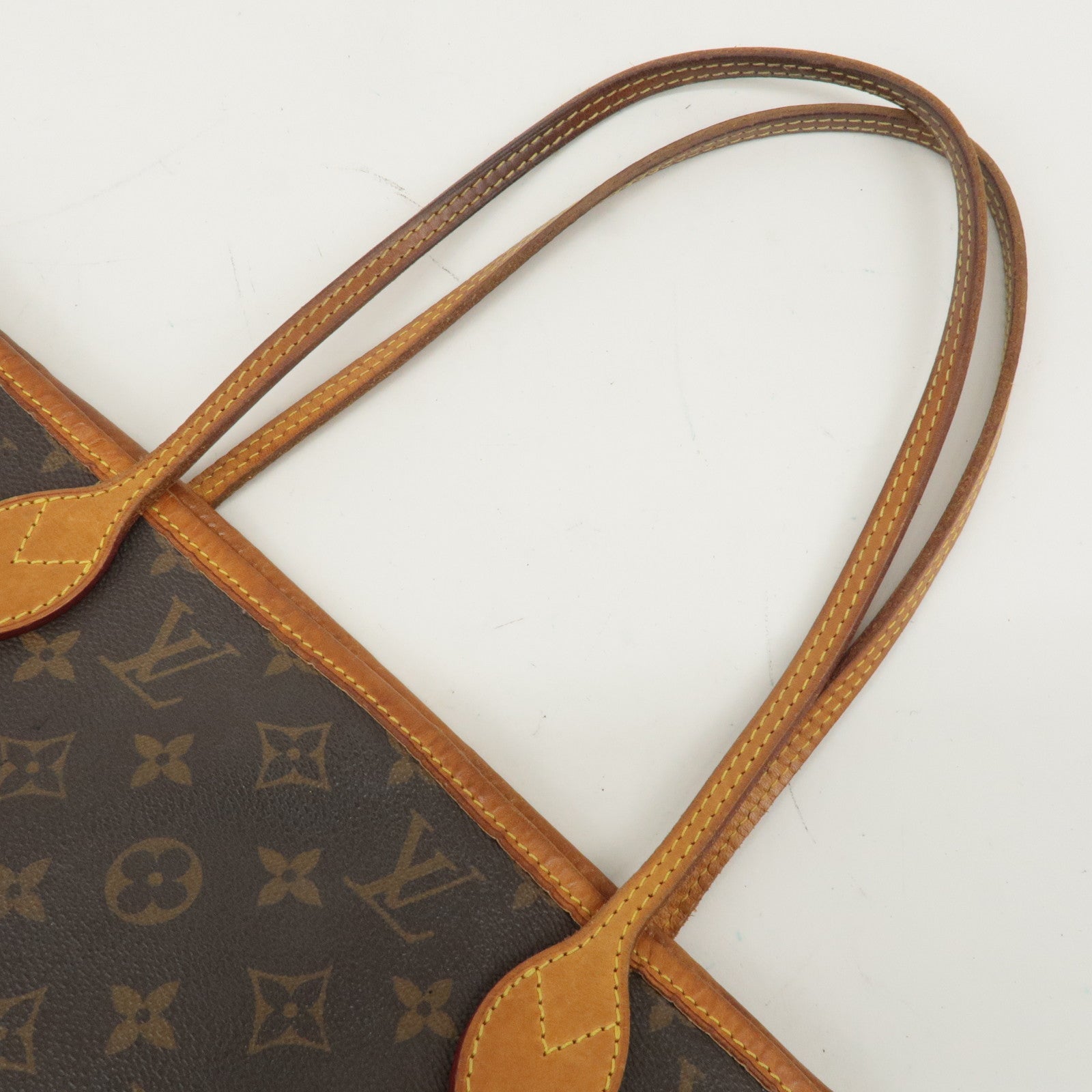 Louis Vuitton Monogram Neverfull MM Tote Bag Brown M40156