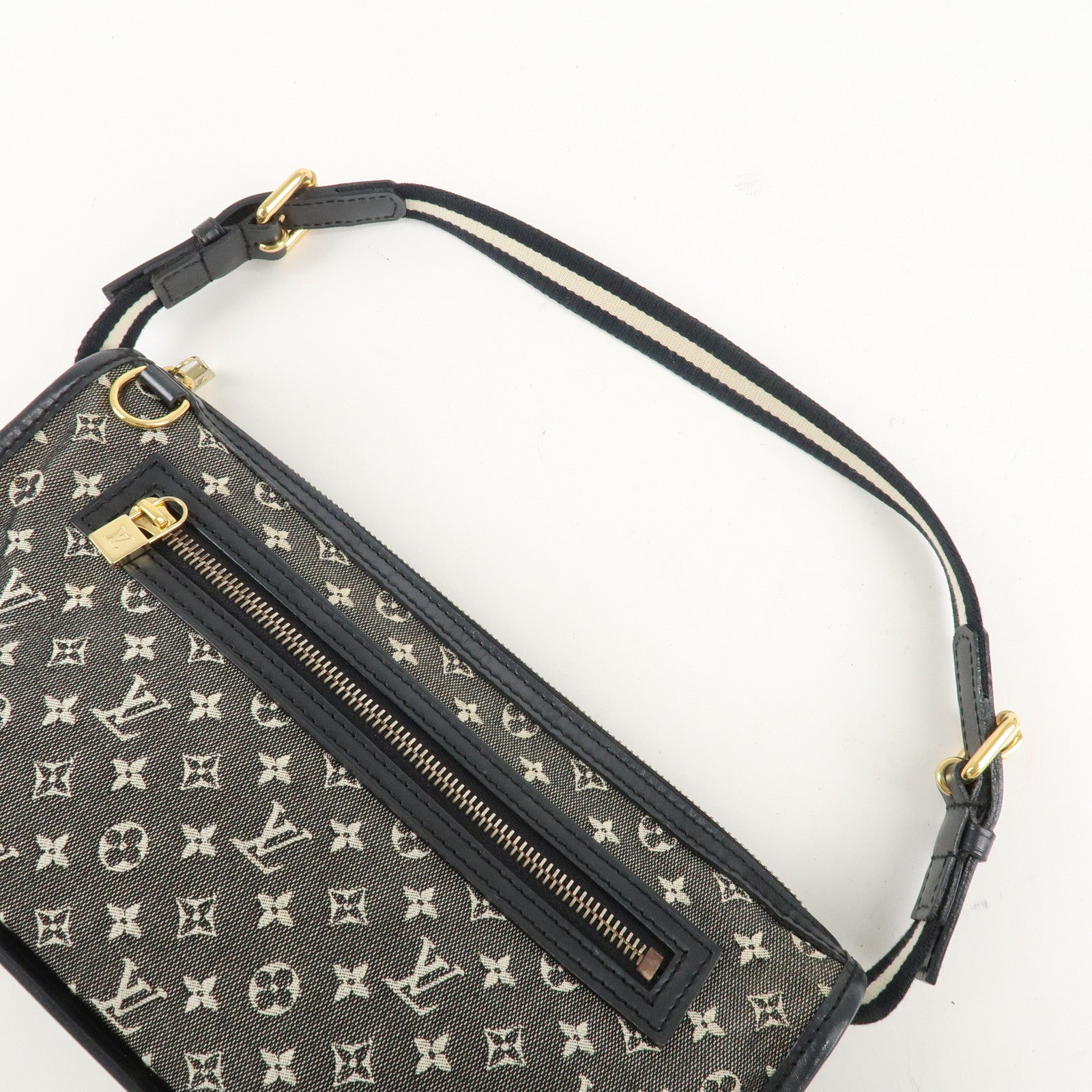 Louis Vuitton Monogram Mini Pochette Catrine Noir M92334