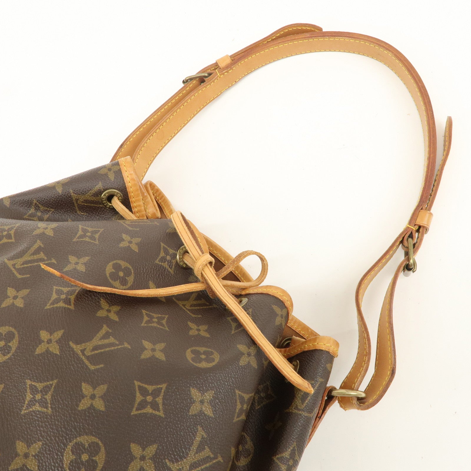 Louis Vuitton Monogram Petit Noe Shoulder Bag Brown M40818