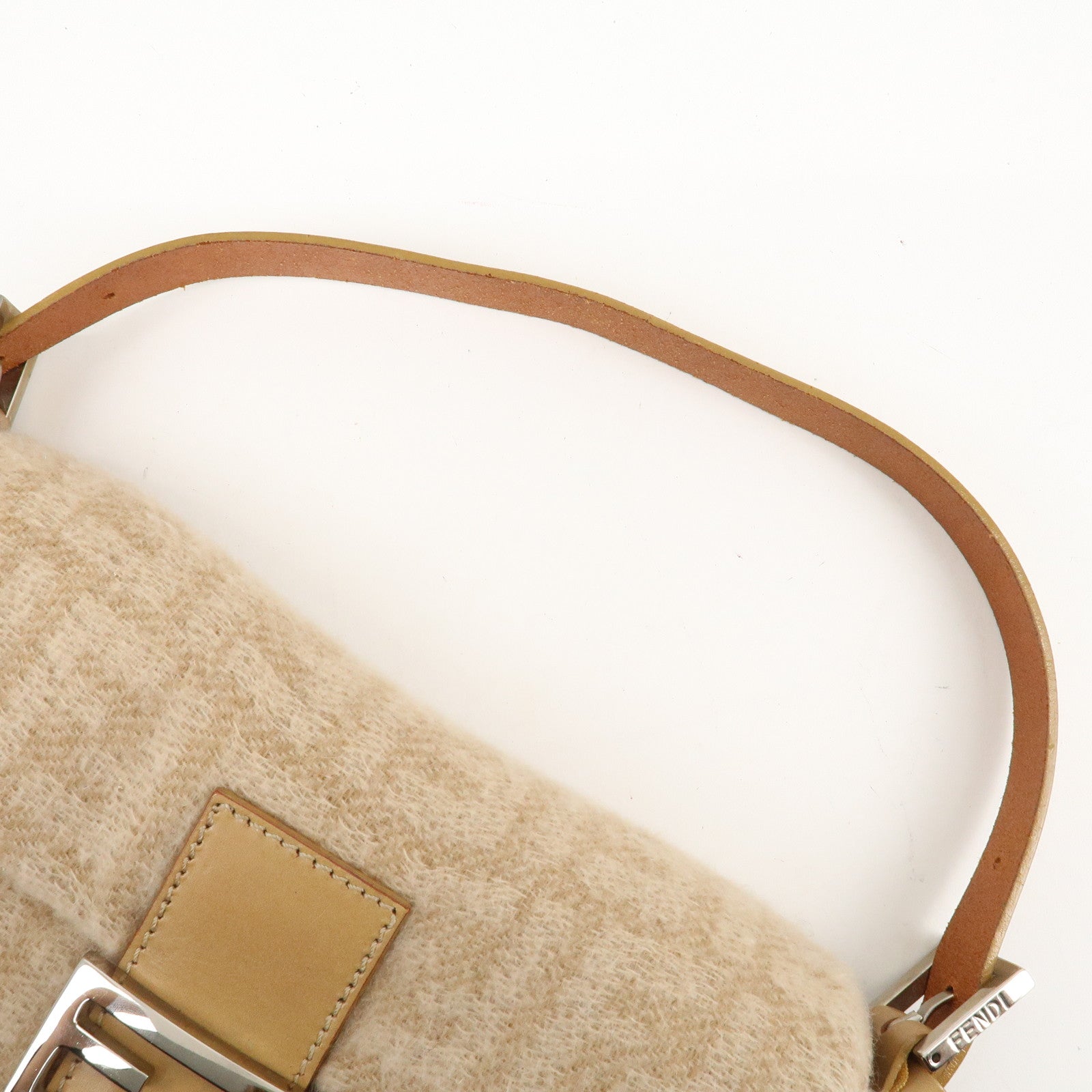 FENDI Mamma Baguette Zucca Wool Leather Shoulder Bag Beige 26424 Used