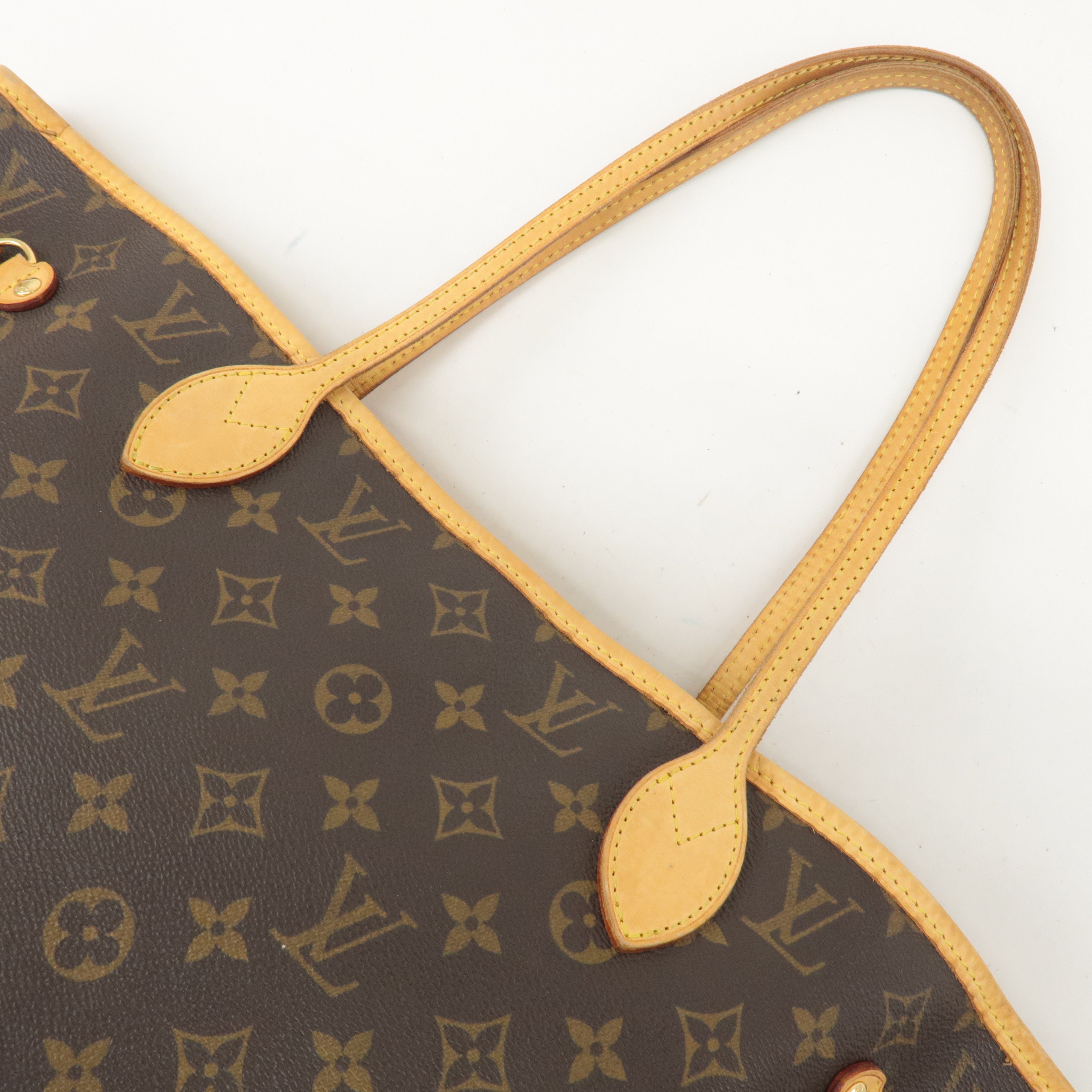 Louis Vuitton Monogram Neverfull MM Tote Bag Brown M40156