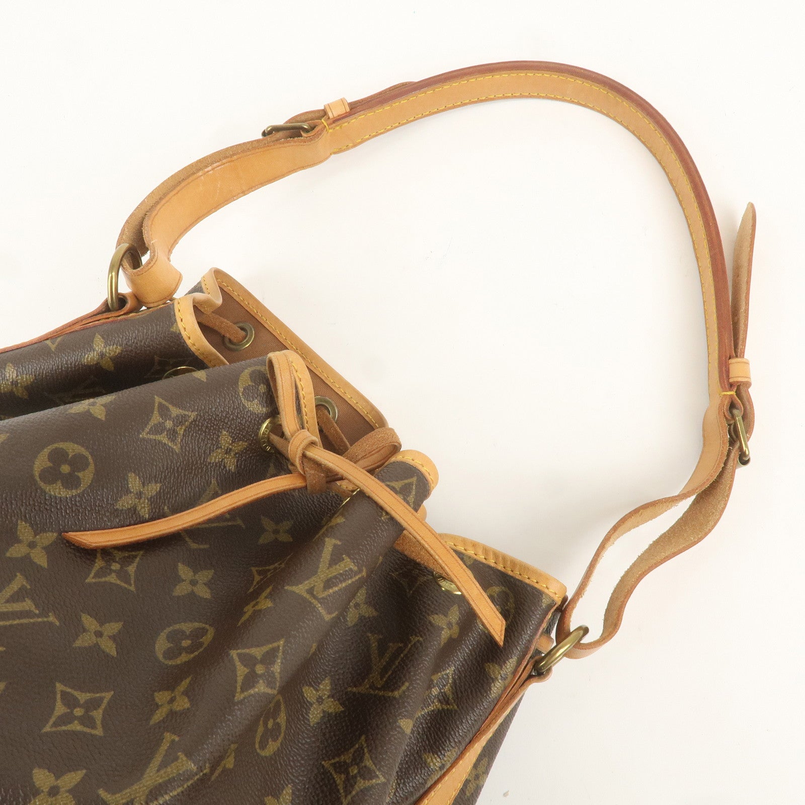 Louis Vuitton Monogram Noe Shoulder Bag Brown M42224