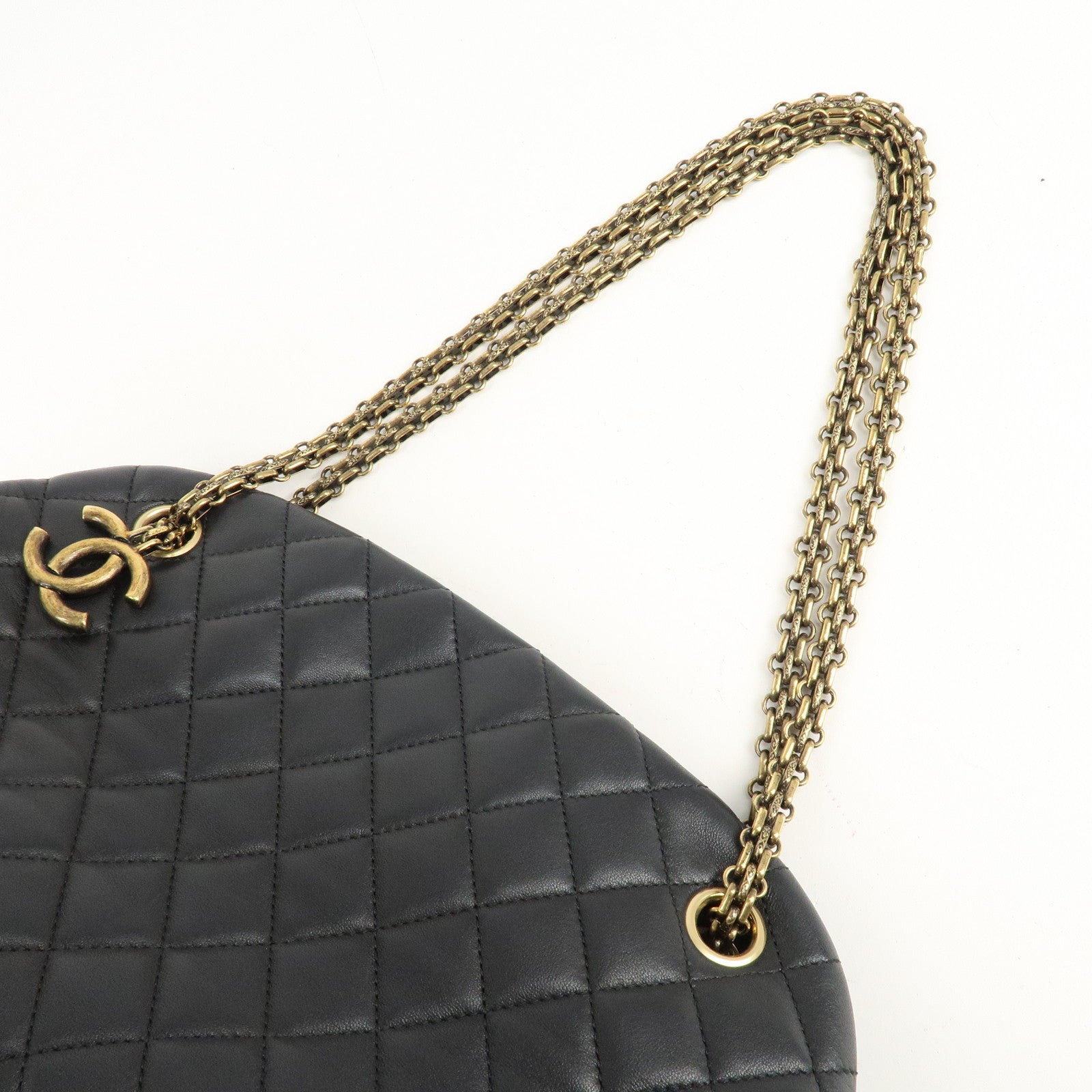 CHANEL Matelasse Lamb Skin Chain Shoulder Bag Hand Bag Black Usesd F/S Used